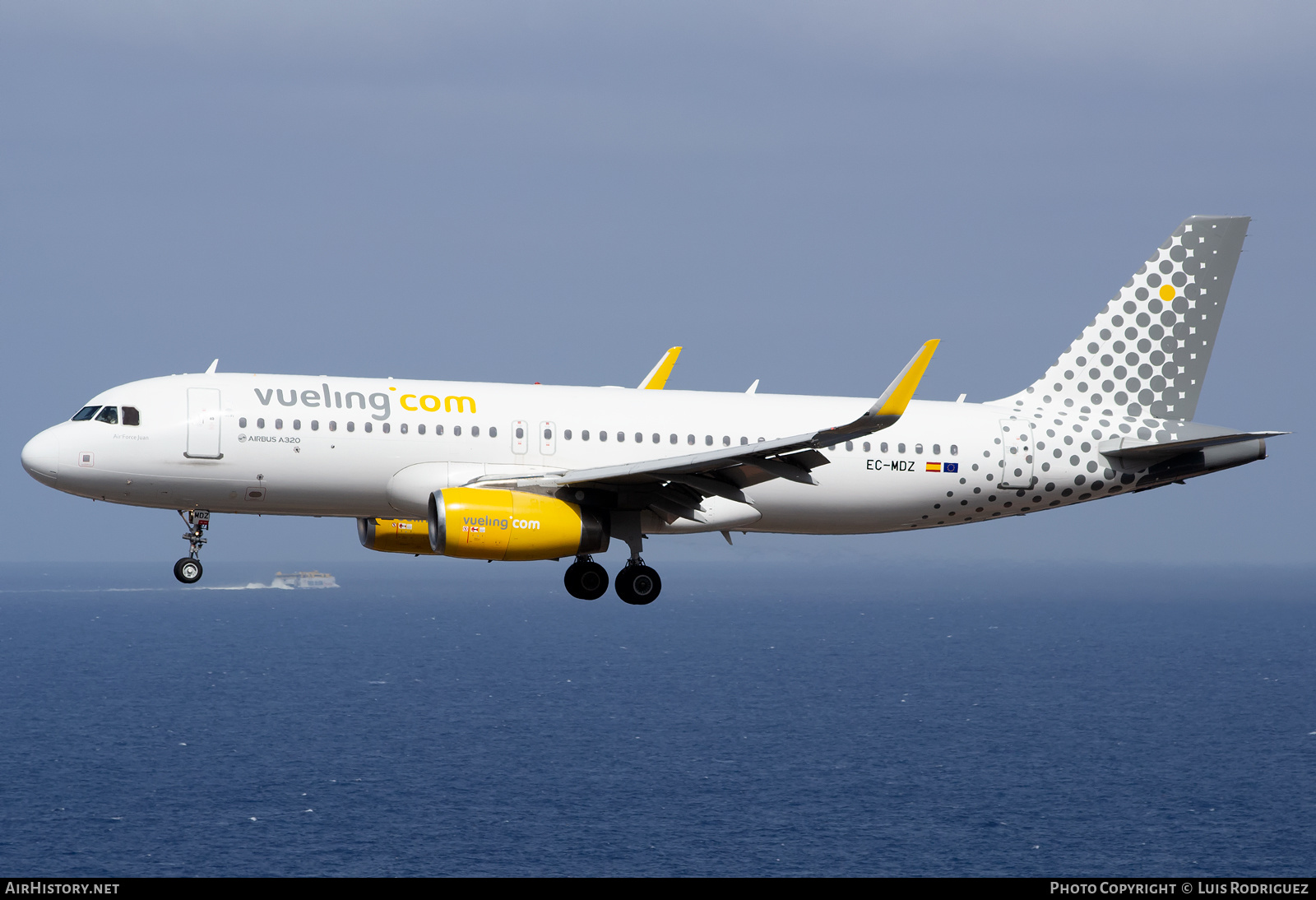 Aircraft Photo of EC-MDZ | Airbus A320-232 | Vueling Airlines | AirHistory.net #376969