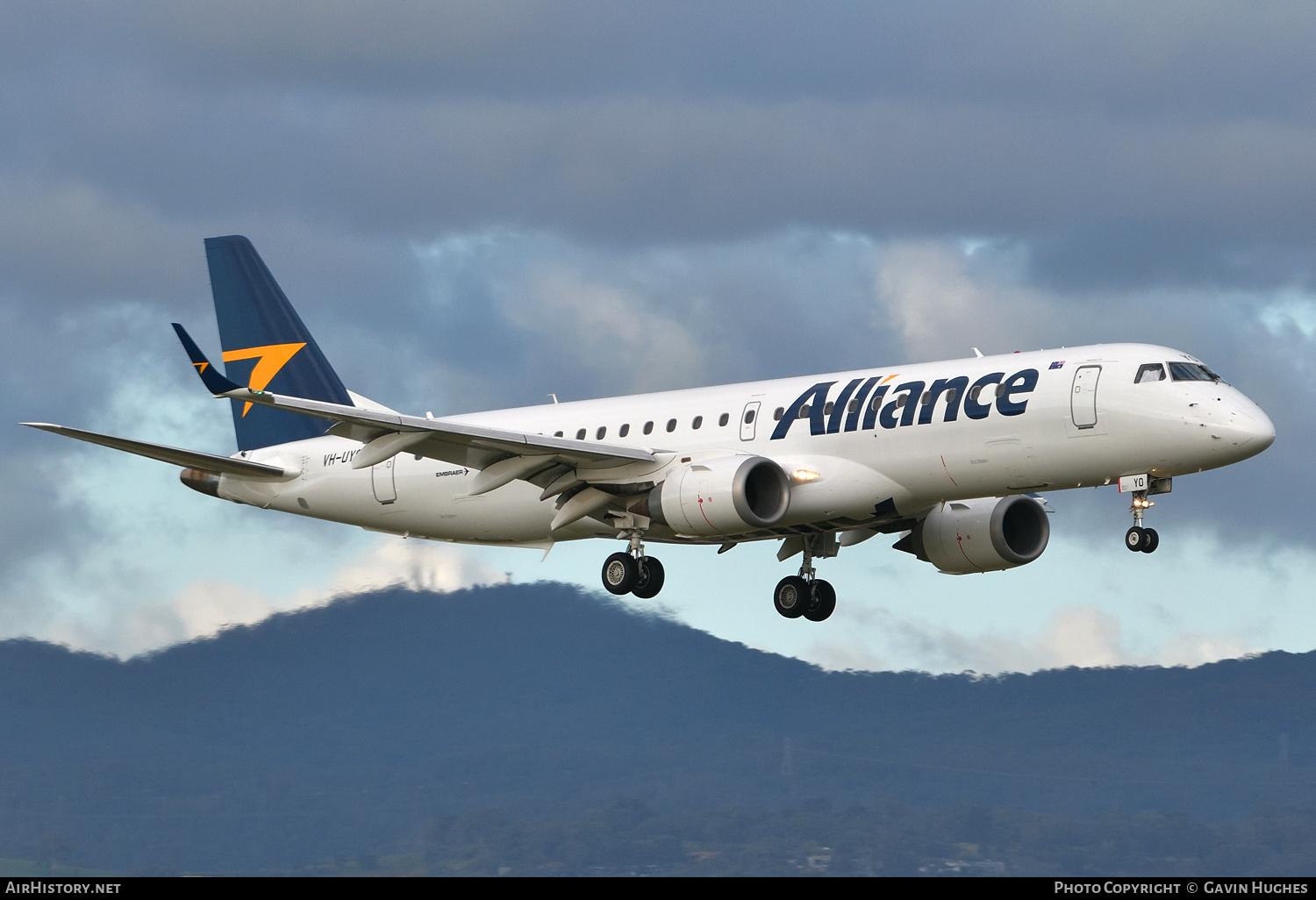 Aircraft Photo of VH-UYO | Embraer 190AR (ERJ-190-100IGW) | Alliance Airlines | AirHistory.net #376997