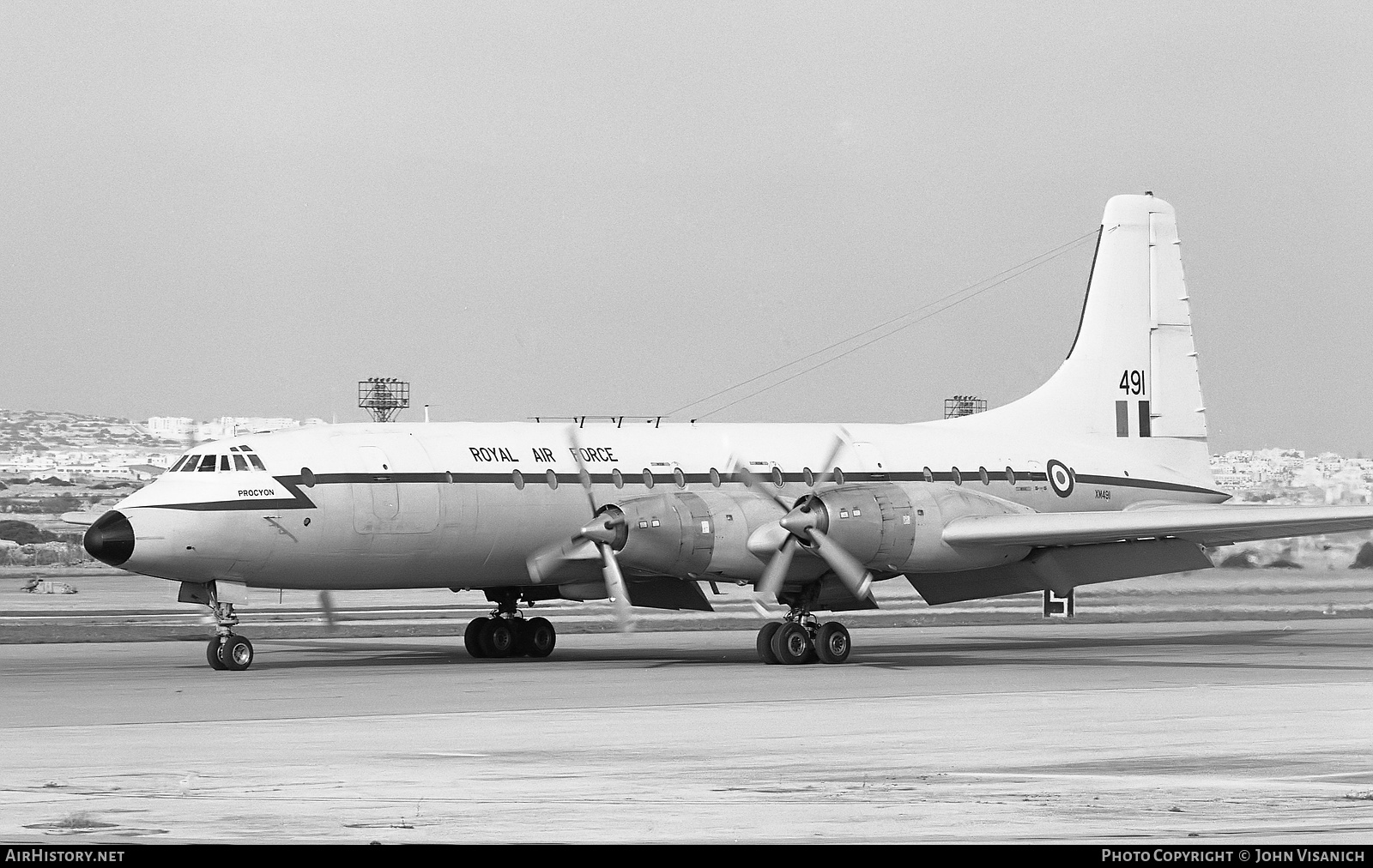 Aircraft Photo of XM491 | Bristol 175 Britannia C.1 (253) | UK - Air Force | AirHistory.net #377014