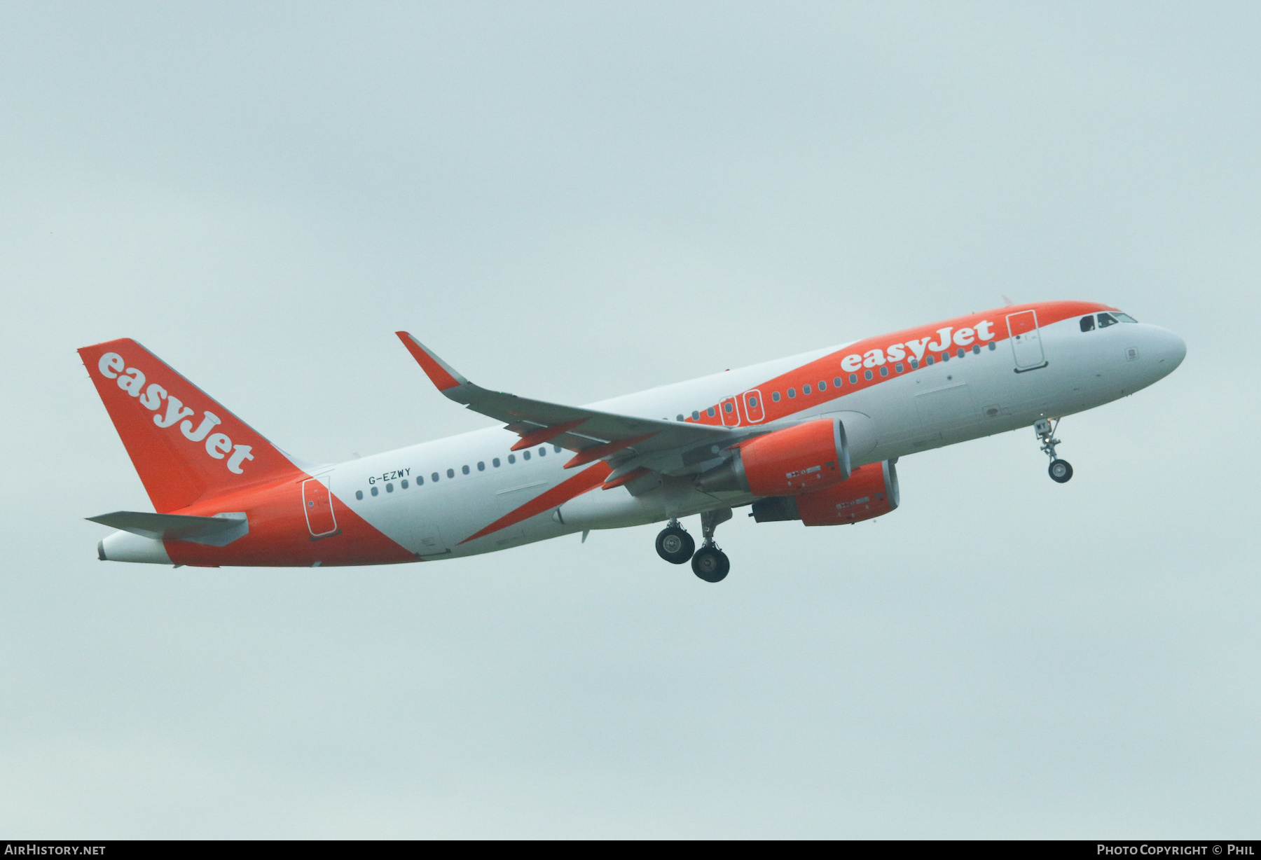 Aircraft Photo of G-EZWY | Airbus A320-214 | EasyJet | AirHistory.net #377094