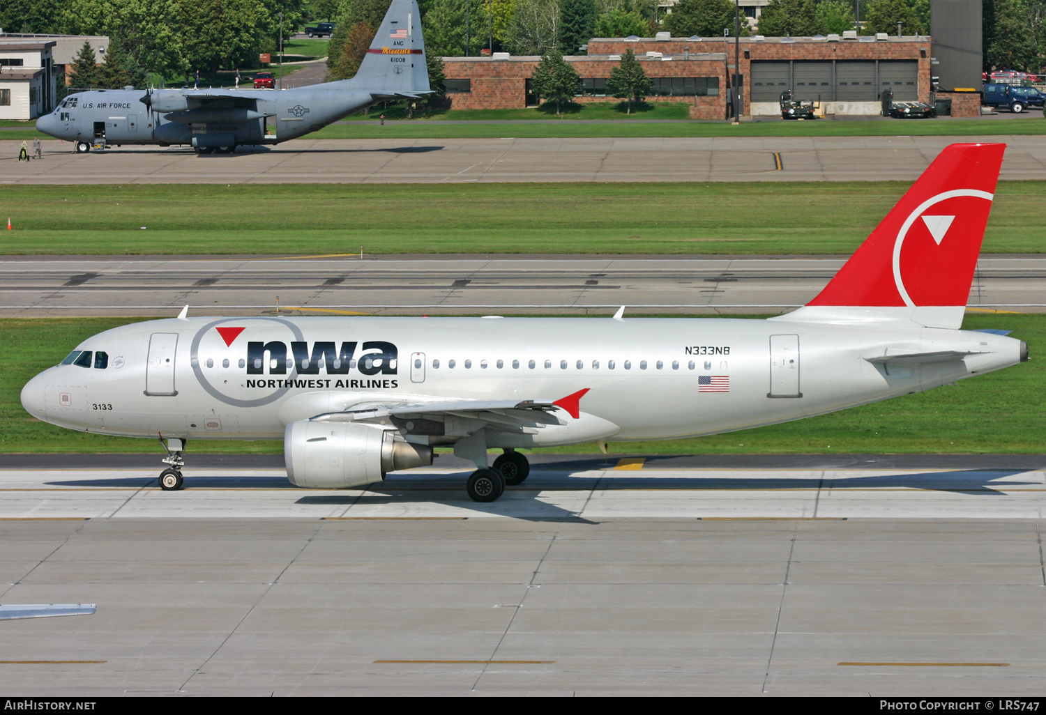 Aircraft Photo of N333NB | Airbus A319-114 | Northwest Airlines | AirHistory.net #377117