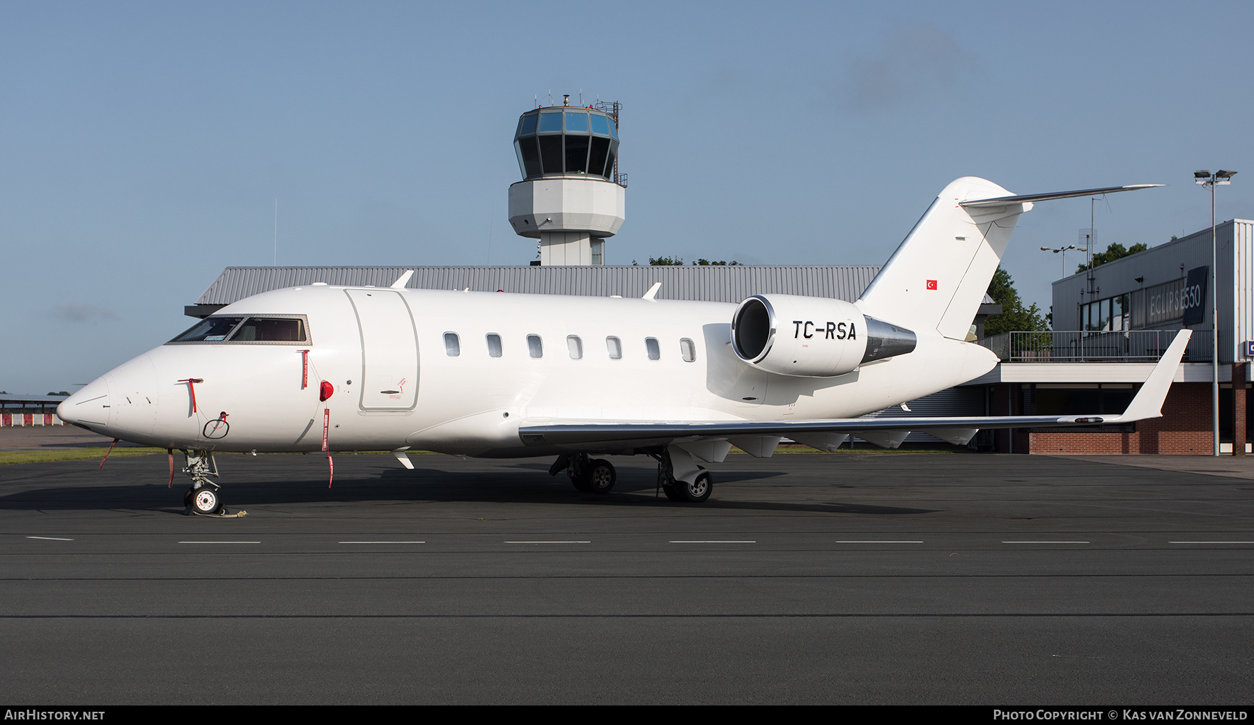 Aircraft Photo of TC-RSA | Bombardier Challenger 605 (CL-600-2B16) | AirHistory.net #377160