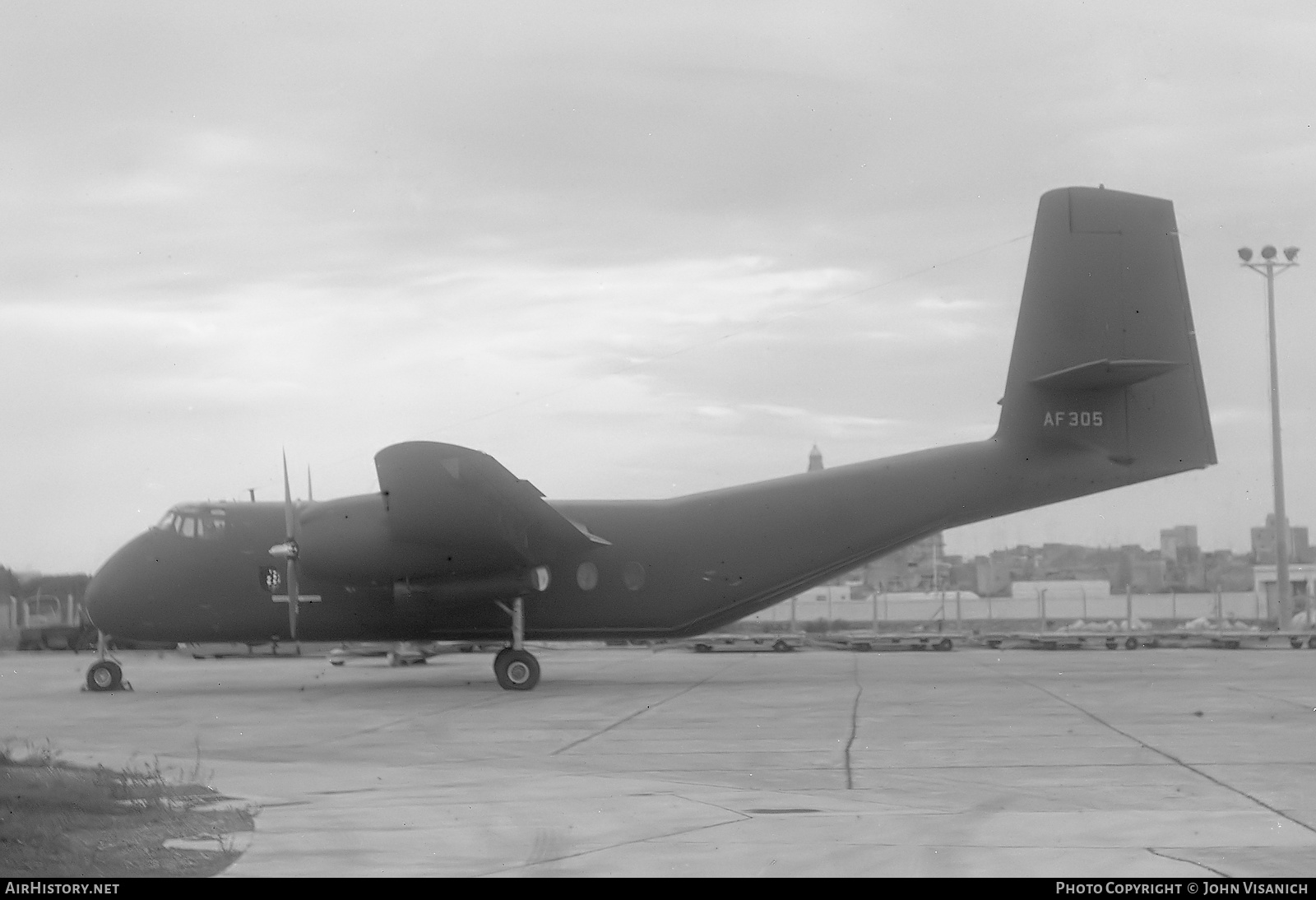 Aircraft Photo of AF305 | De Havilland Canada DHC-4A Caribou | Zambia - Air Force | AirHistory.net #377304