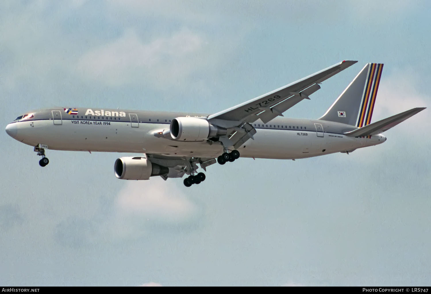 Aircraft Photo of HL7269 | Boeing 767-3Y0/ER | Asiana Airlines | AirHistory.net #377343