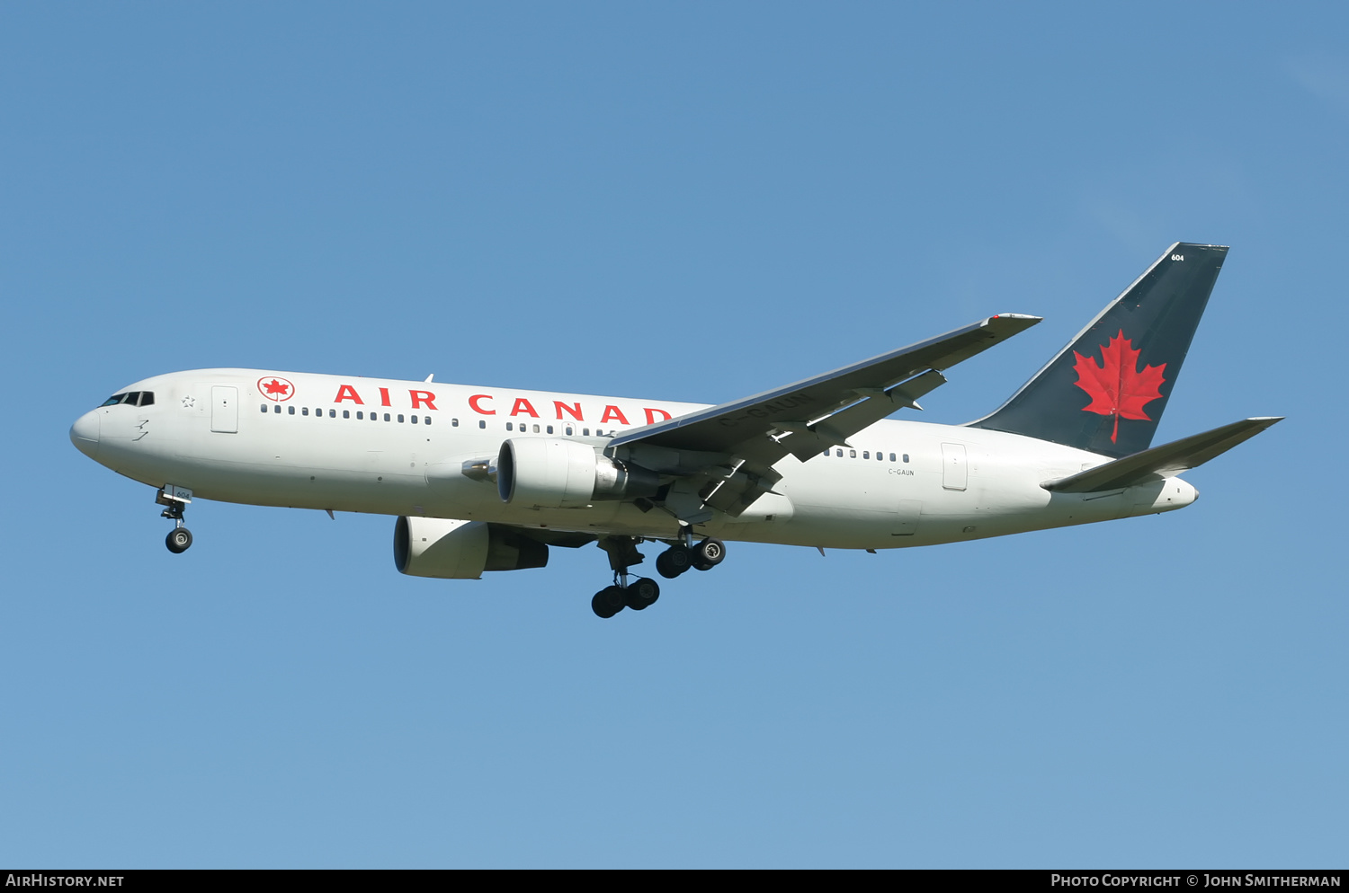 Aircraft Photo of C-GAUN | Boeing 767-233 | Air Canada | AirHistory.net #377353