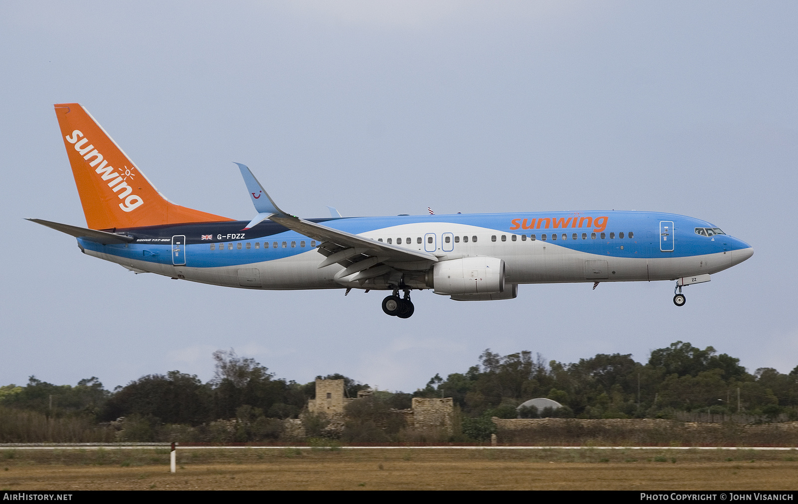 Aircraft Photo of G-FDZZ | Boeing 737-8K5 | Sunwing Airlines | AirHistory.net #377369