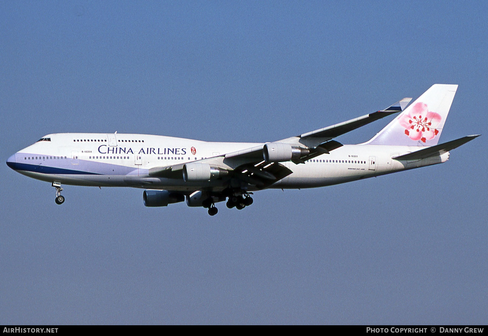 Aircraft Photo of B-18201 | Boeing 747-409 | China Airlines | AirHistory.net #377483