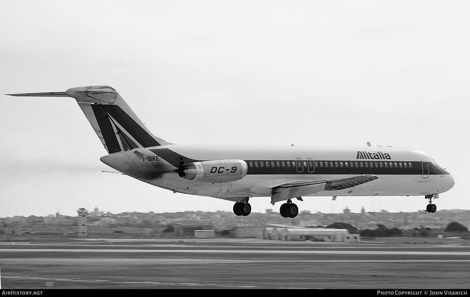 Aircraft Photo of I-DIKE | McDonnell Douglas DC-9-32 | Alitalia | AirHistory.net #377497