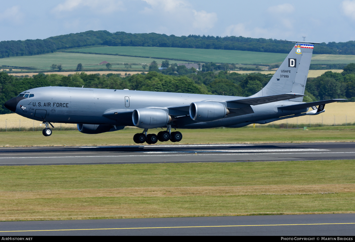 Aircraft Photo of 63-7999 | Boeing KC-135R Stratotanker | USA - Air Force | 100th Air Refueling Wing | AirHistory.net #377669