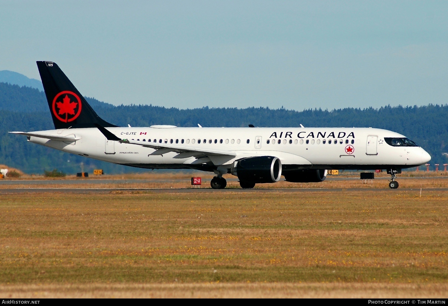 Aircraft Photo of C-GJYE | Airbus A220-371 (BD-500-1A11) | Air Canada | AirHistory.net #377677