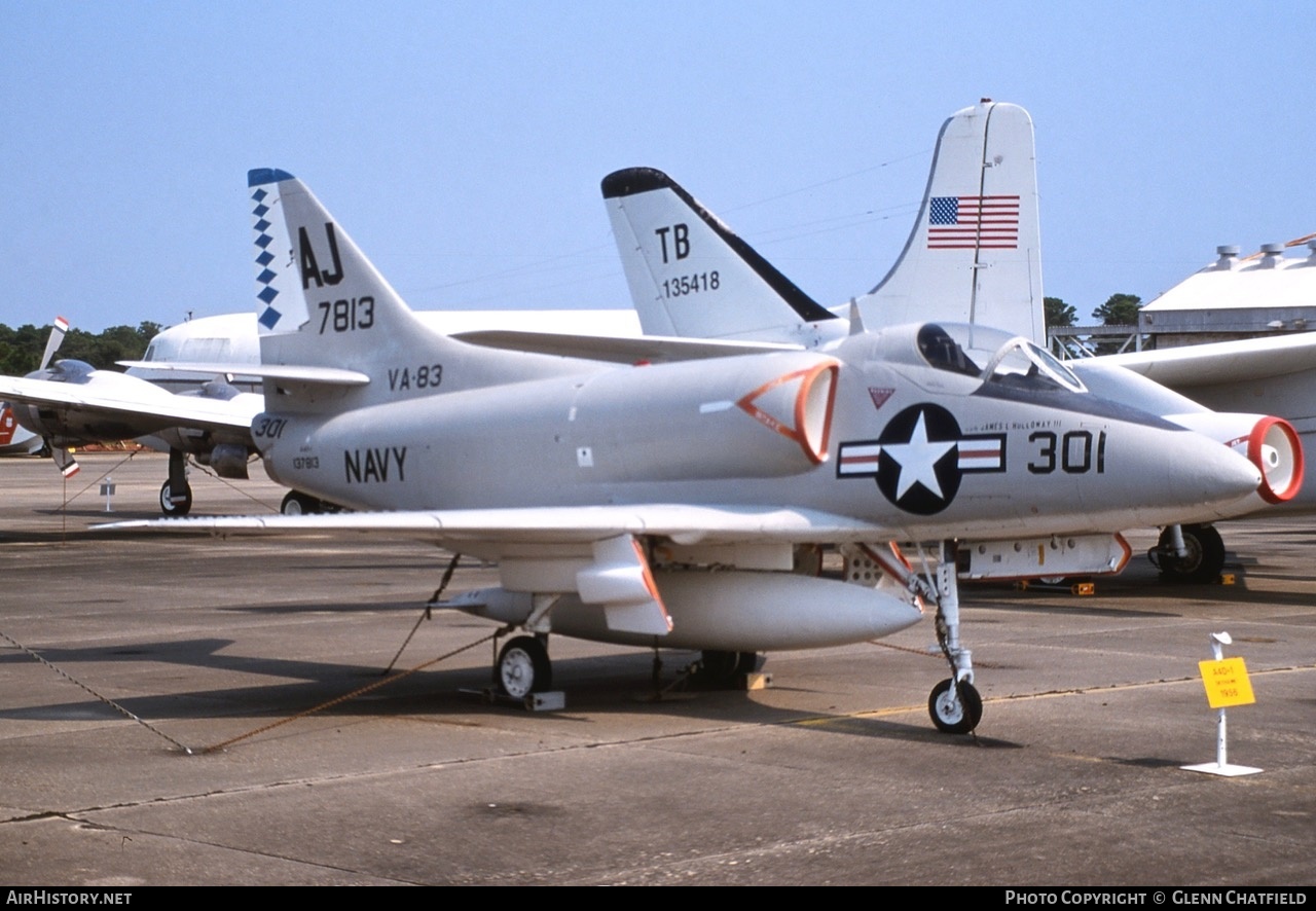 Aircraft Photo of 137813 | Douglas A-4A Skyhawk (A4D-1) | USA - Navy | AirHistory.net #377688