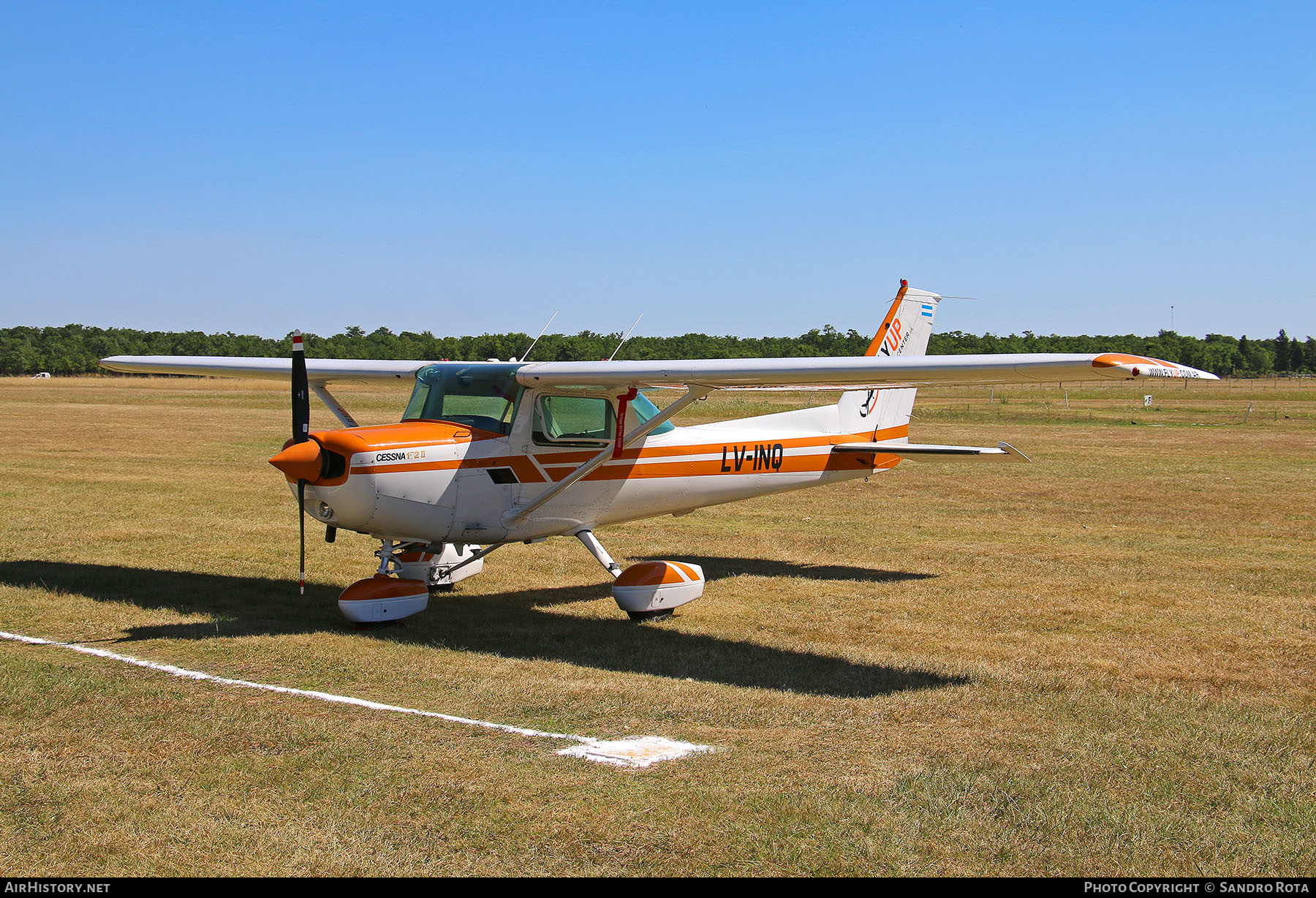 Aircraft Photo of LV-INQ | Cessna 152 | Fly Up Training Center | AirHistory.net #377803