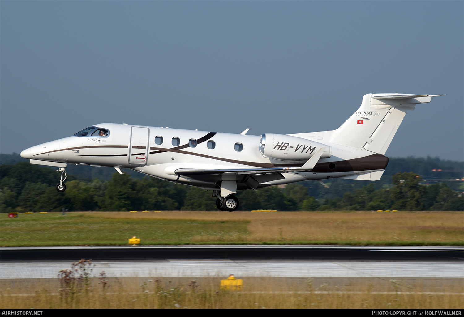 Aircraft Photo of HB-VYM | Embraer EMB-505 Phenom 300 | AirHistory.net #377838