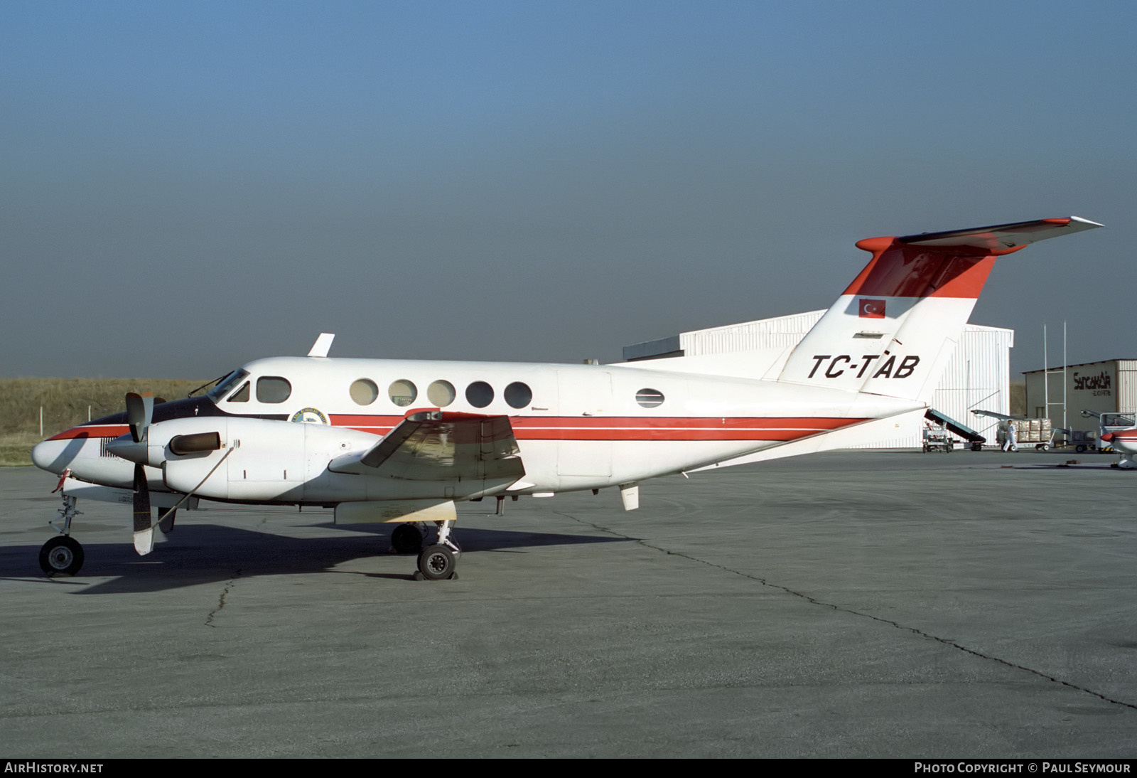 Aircraft Photo of TC-TAB | Beech 200 Super King Air | Devlet Hava Meydanları İşletmesi | AirHistory.net #377872