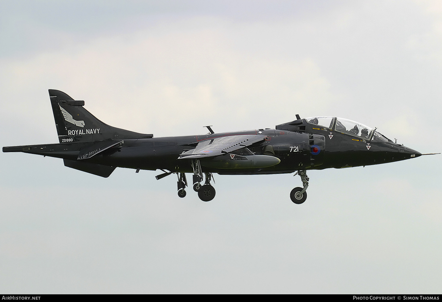 Aircraft Photo of ZD990 | Hawker Siddeley Harrier T8 | UK - Navy | AirHistory.net #377905