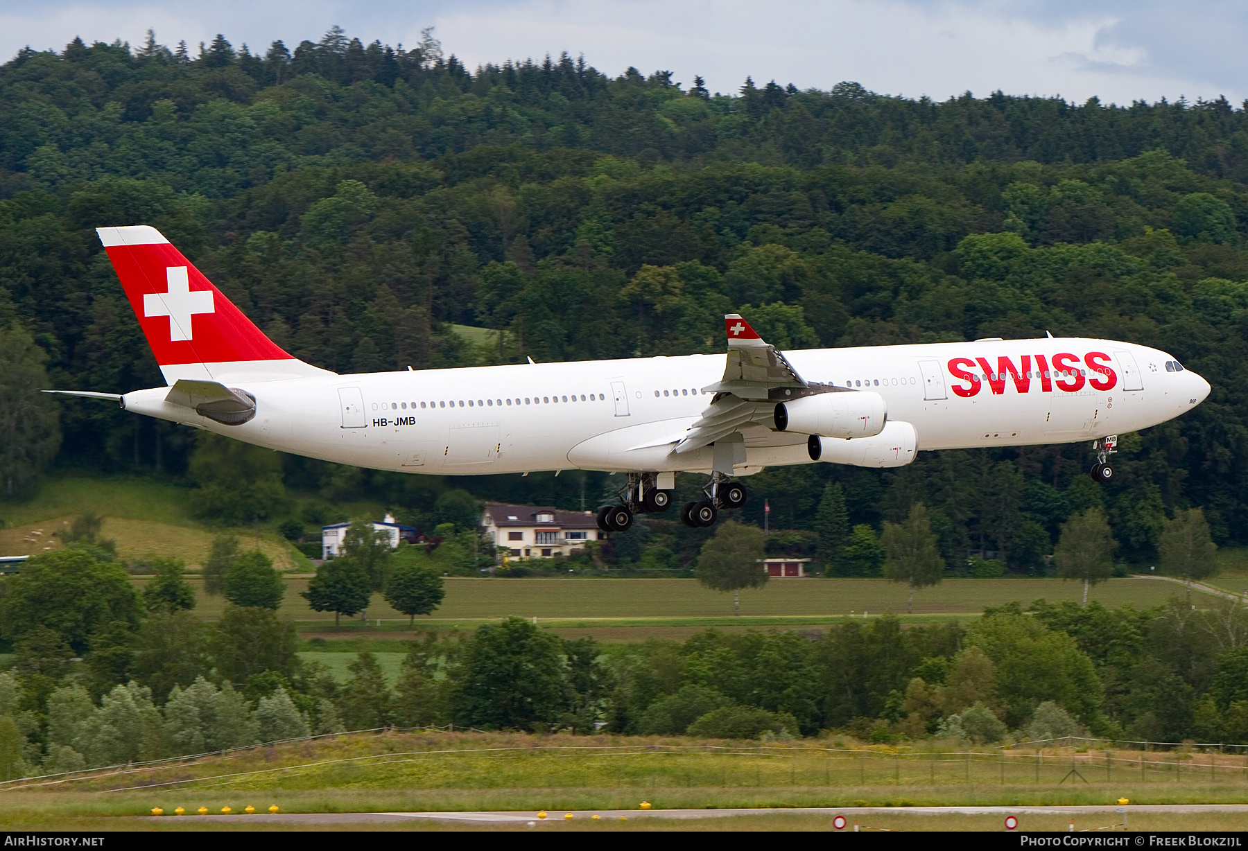 Aircraft Photo of HB-JMB | Airbus A340-313X | Swiss International Air Lines | AirHistory.net #377923