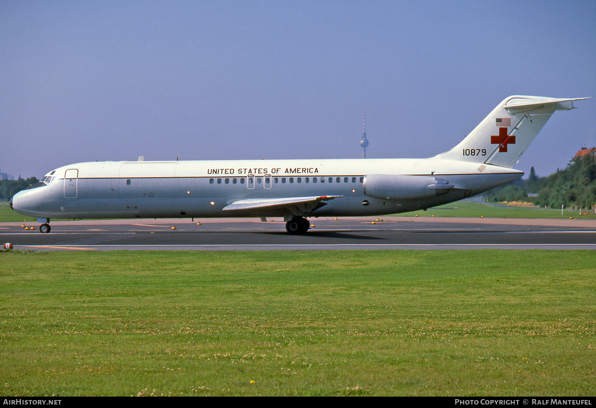 Aircraft Photo of 71-0879 / 10879 | McDonnell Douglas C-9A Nightingale (DC-9-32CF) | USA - Air Force | AirHistory.net #377987