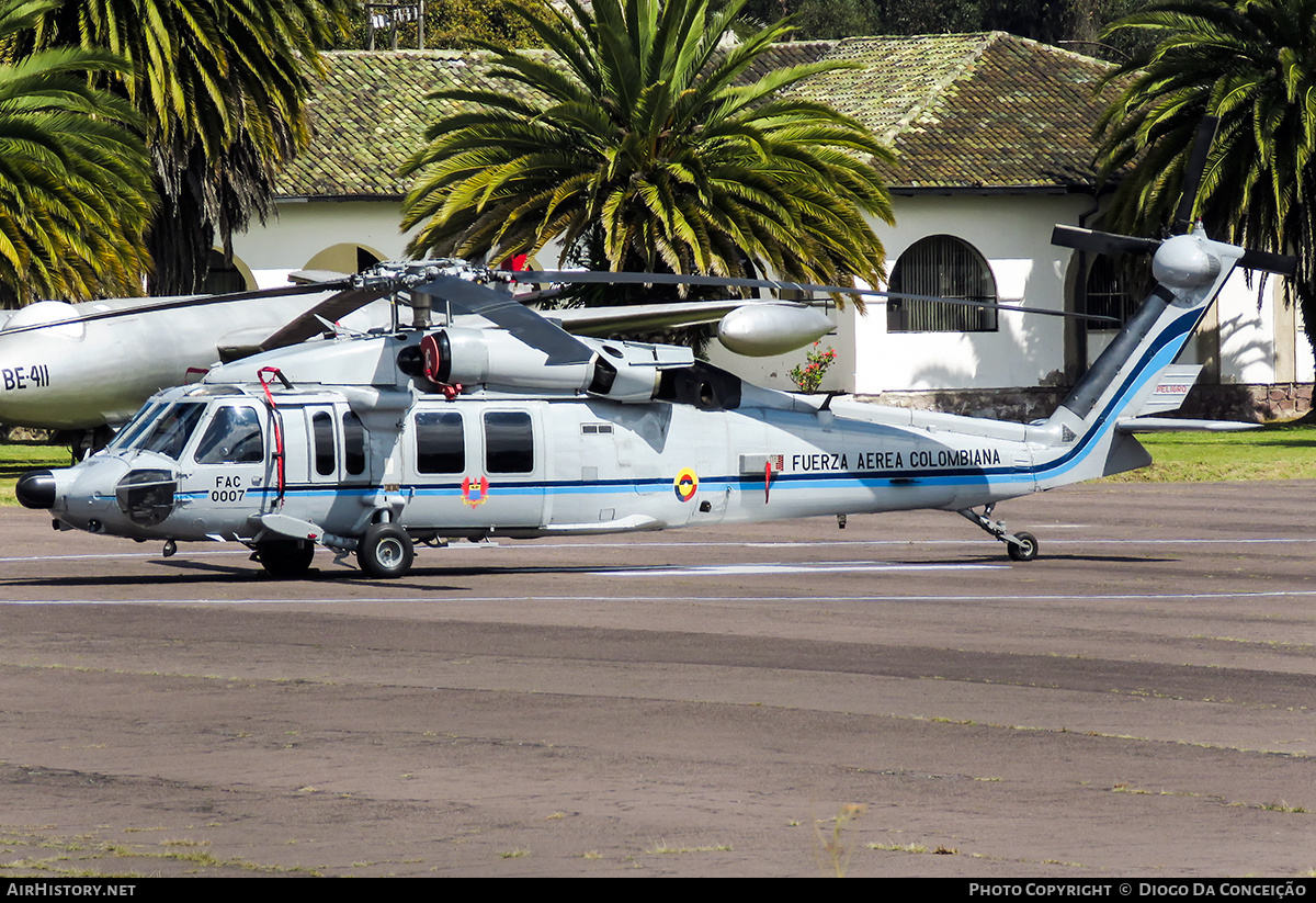 Aircraft Photo of FAC0007 | Sikorsky UH-60L Black Hawk (S-70A) | Colombia - Air Force | AirHistory.net #378012