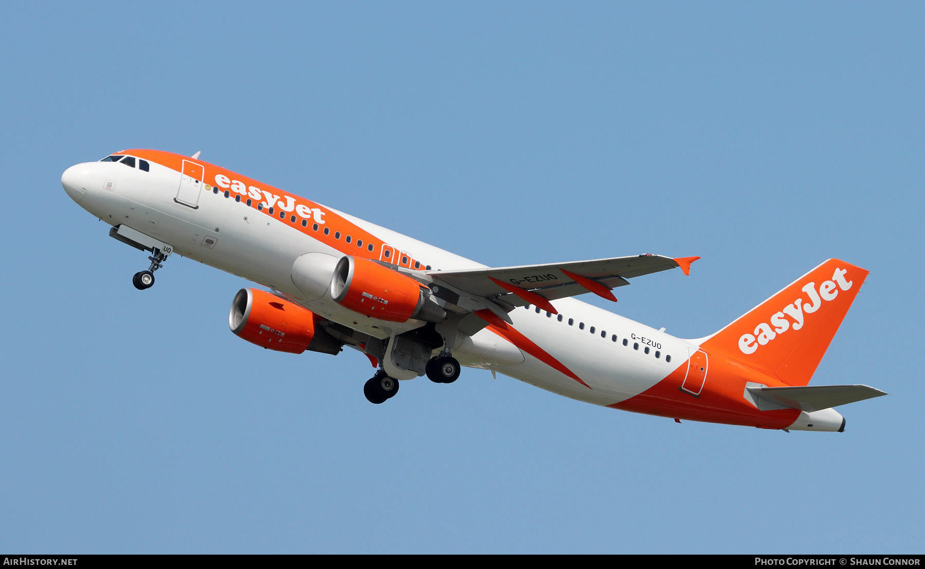 Aircraft Photo of G-EZUO | Airbus A320-214 | EasyJet | AirHistory.net #378052