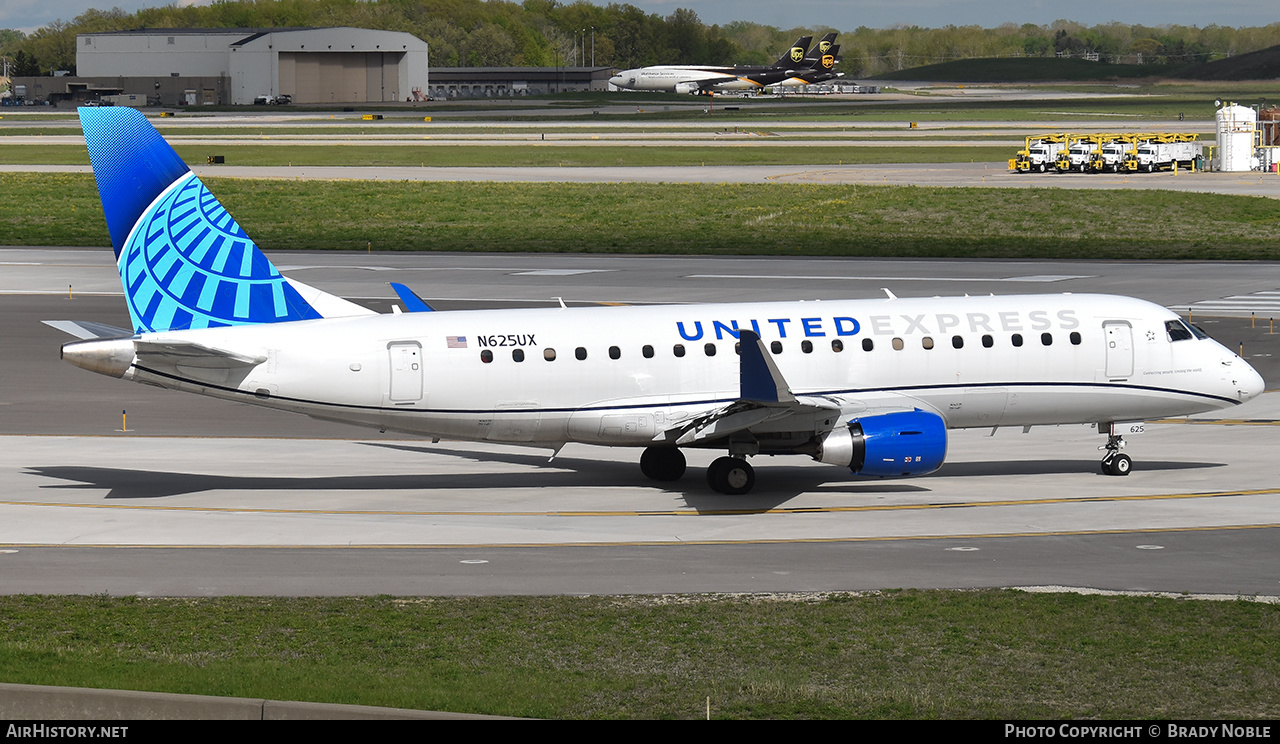 Aircraft Photo of N625UX | Embraer 170LR (ERJ-170-100LR) | United Express | AirHistory.net #378061