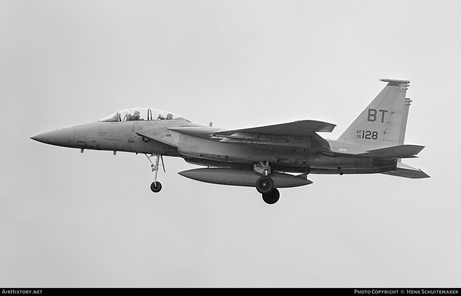 Aircraft Photo of 76-0128 / AF76-128 | McDonnell Douglas F-15B Eagle | USA - Air Force | AirHistory.net #378076