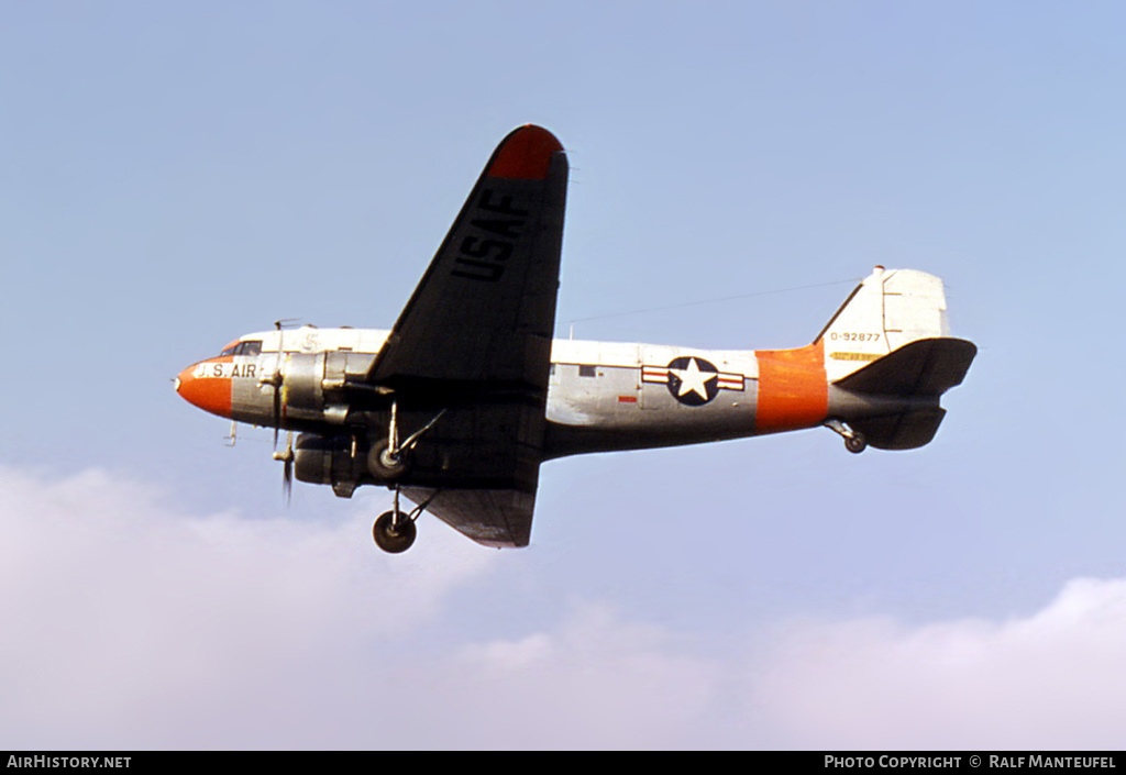 Aircraft Photo of 42-92877 / 0-92877 | Douglas C-47A Skytrain | USA - Air Force | AirHistory.net #378122