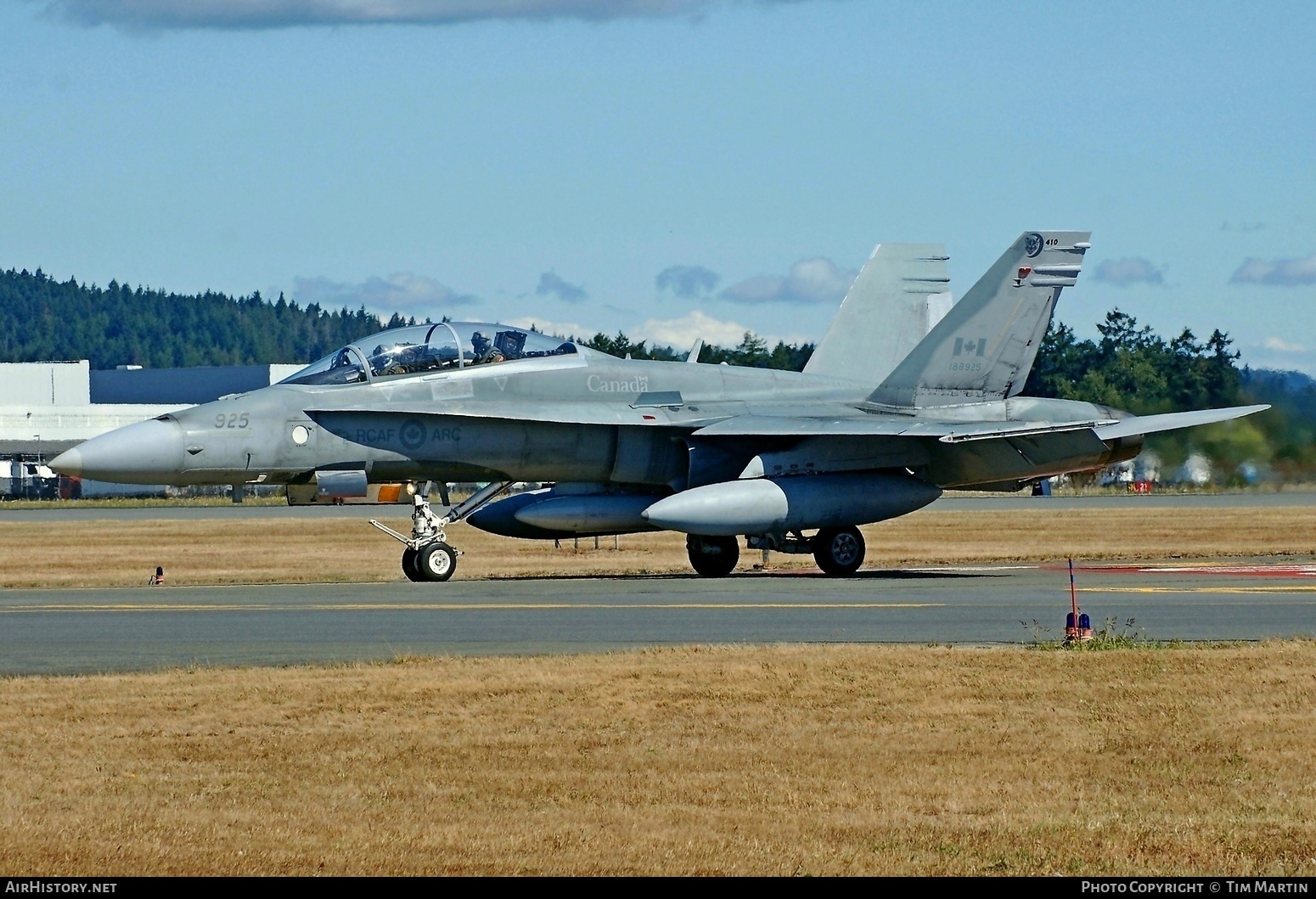 Aircraft Photo of 188925 | McDonnell Douglas CF-188B Hornet | Canada - Air Force | AirHistory.net #378186