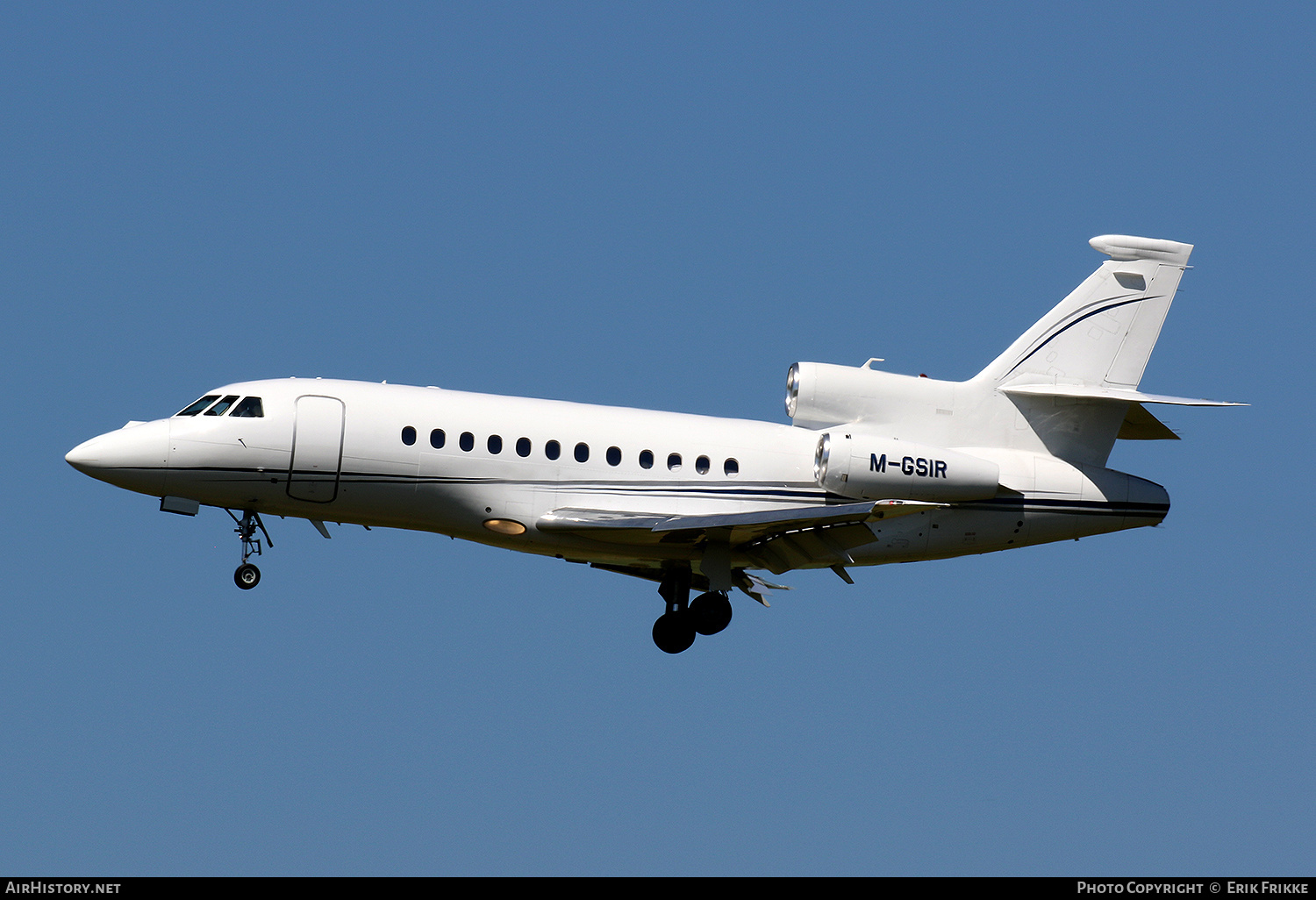 Aircraft Photo of M-GSIR | Dassault Falcon 900DX | AirHistory.net #378193