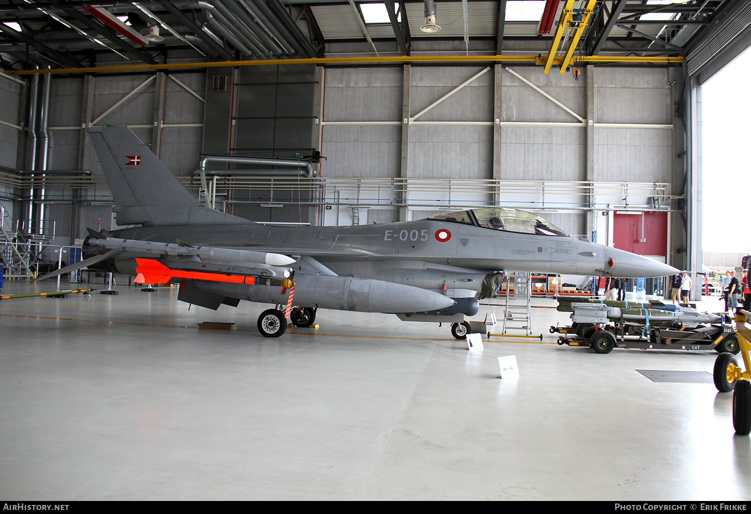 Aircraft Photo of E-005 | General Dynamics F-16A Fighting Falcon | Denmark - Air Force | AirHistory.net #378212