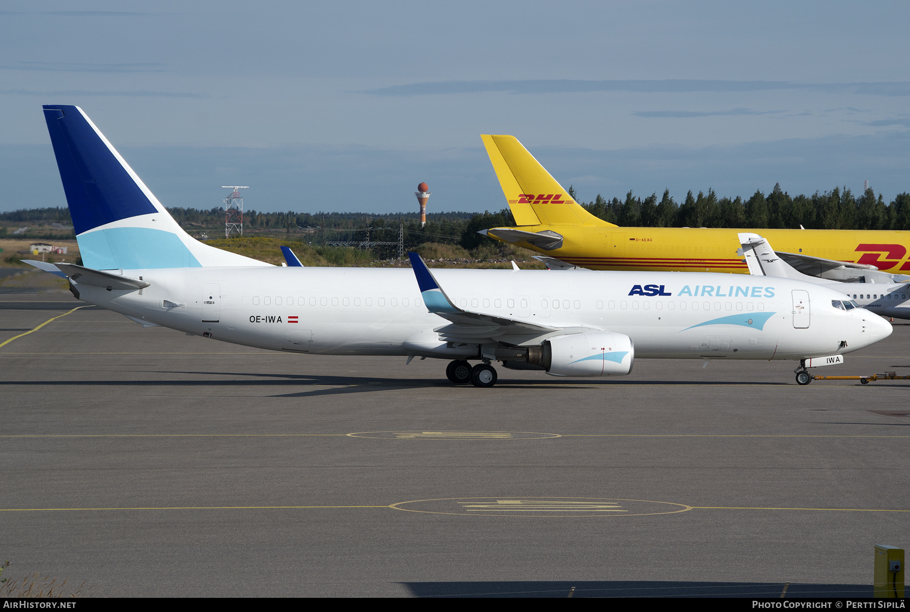 Aircraft Photo of OE-IWA | Boeing 737-8AS(BCF) | ASL Airlines | AirHistory.net #378259