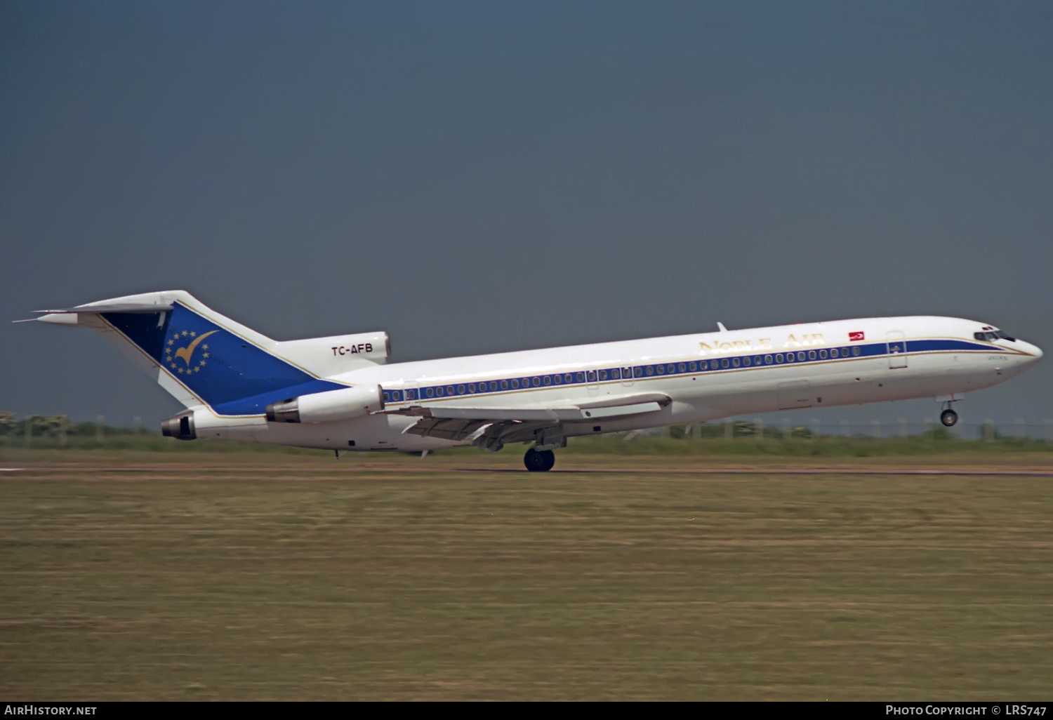 Aircraft Photo of TC-AFB | Boeing 727-228 | Noble Air | AirHistory.net #378262