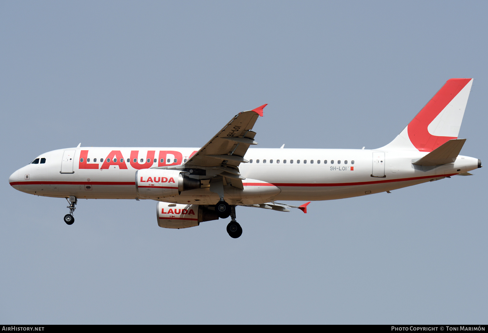 Aircraft Photo of 9H-LOI | Airbus A320-214 | Lauda | AirHistory.net #378275