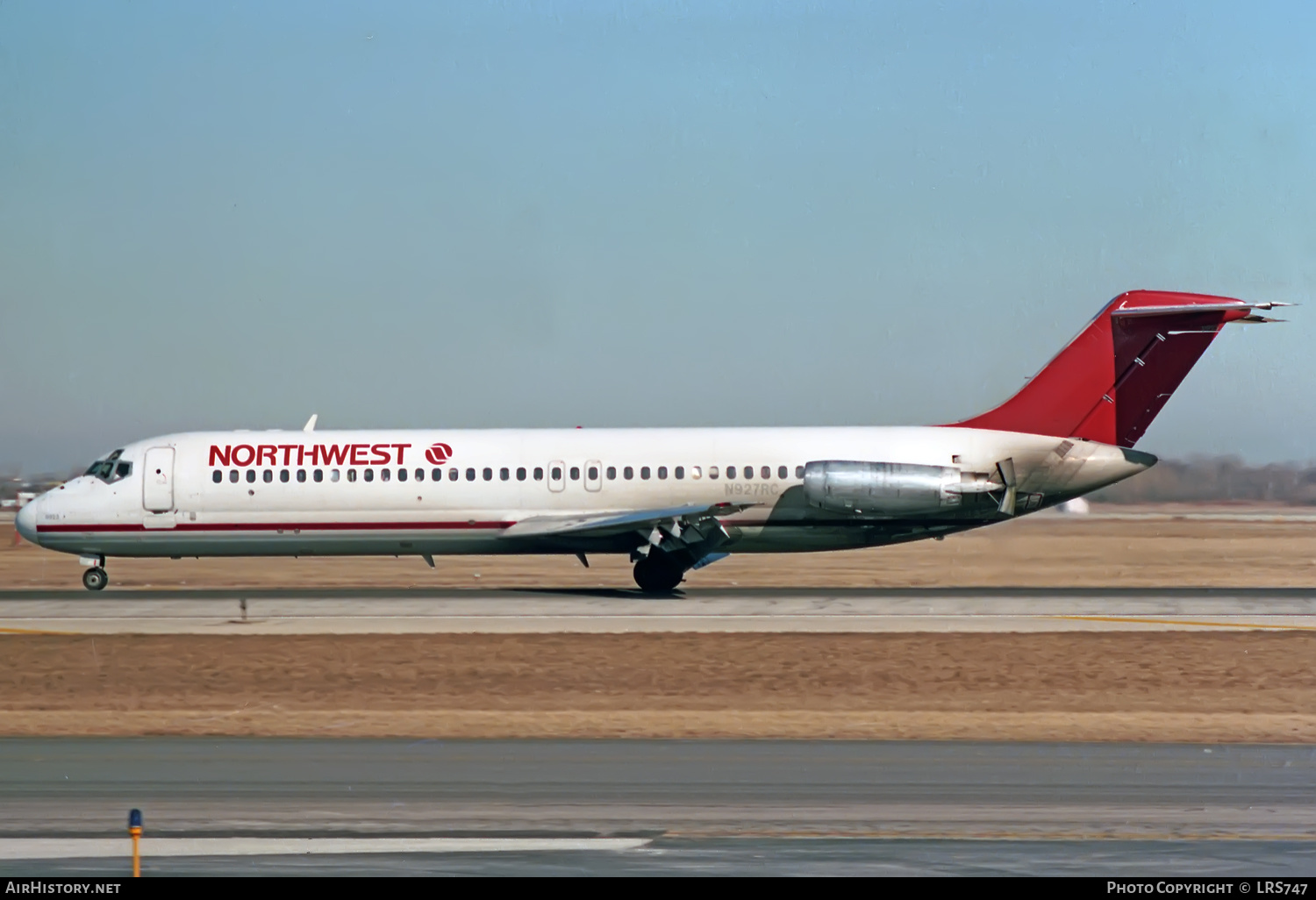 Aircraft Photo of N927RC | McDonnell Douglas DC-9-32 | Northwest Airlines | AirHistory.net #378302