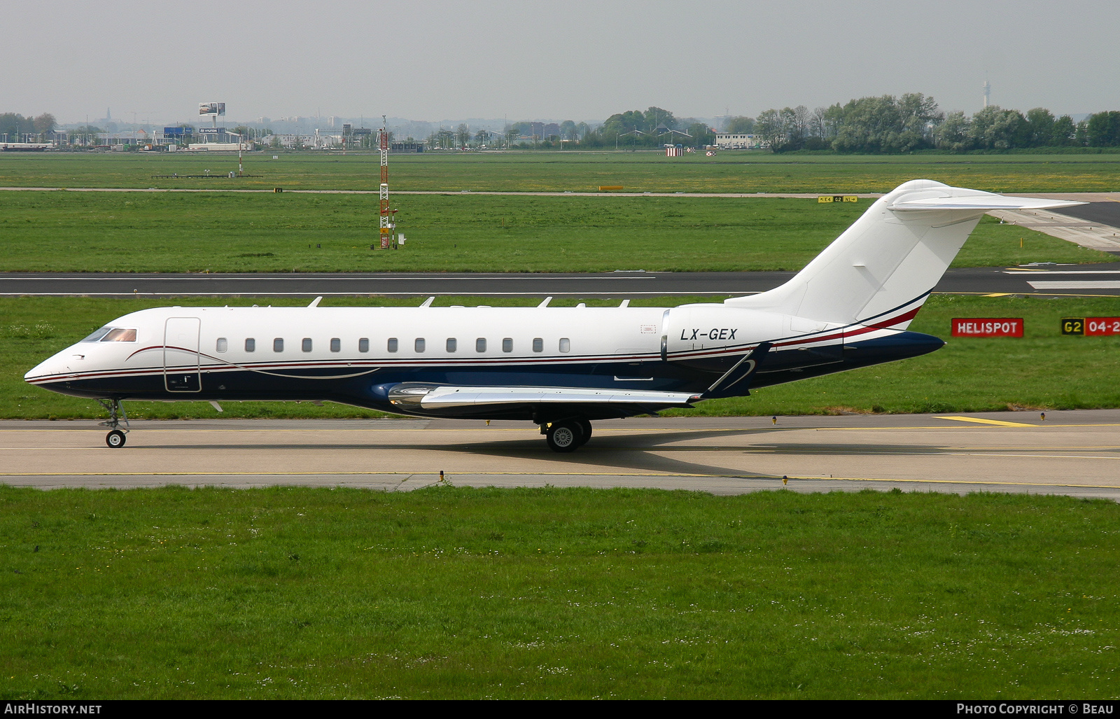 Aircraft Photo of LX-GEX | Bombardier Global Express (BD-700-1A10) | AirHistory.net #378377