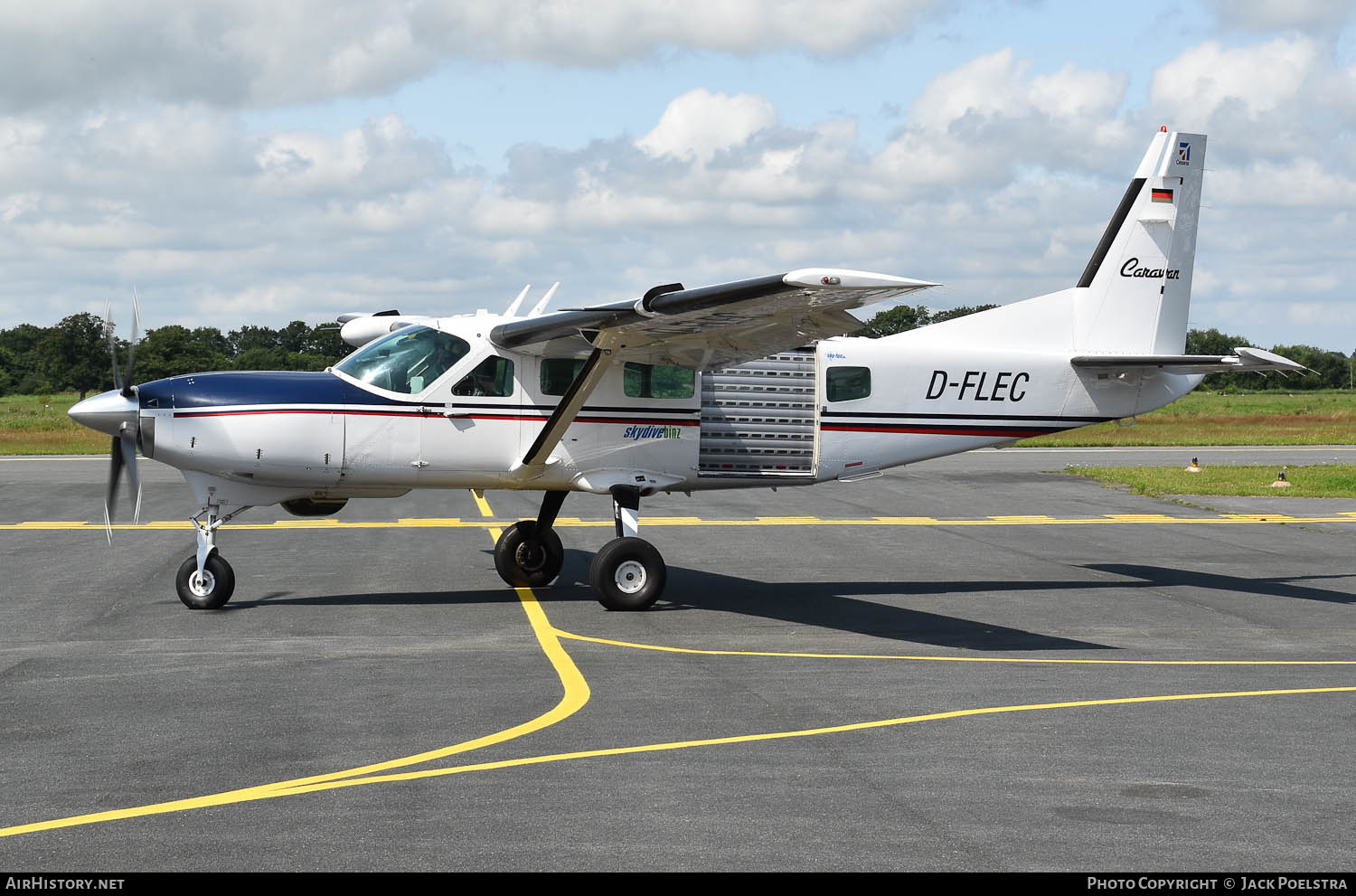 Aircraft Photo of D-FLEC | Cessna 208 Caravan I | Skydive Binz | AirHistory.net #378444