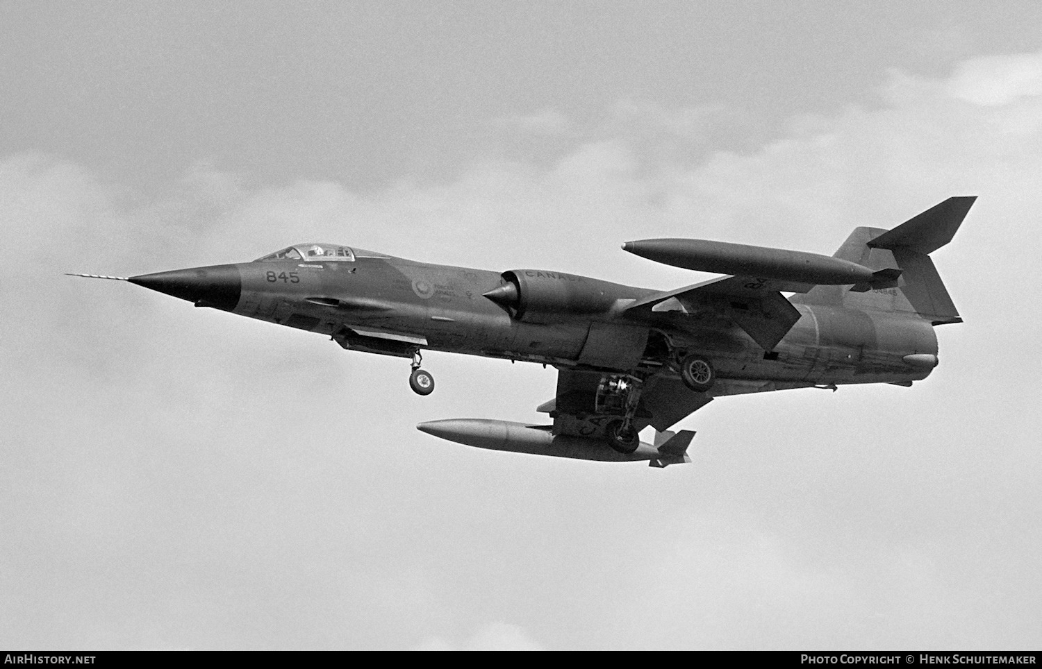 Aircraft Photo of 104845 | Canadair CF-104 Starfighter | Canada - Air Force | AirHistory.net #378473