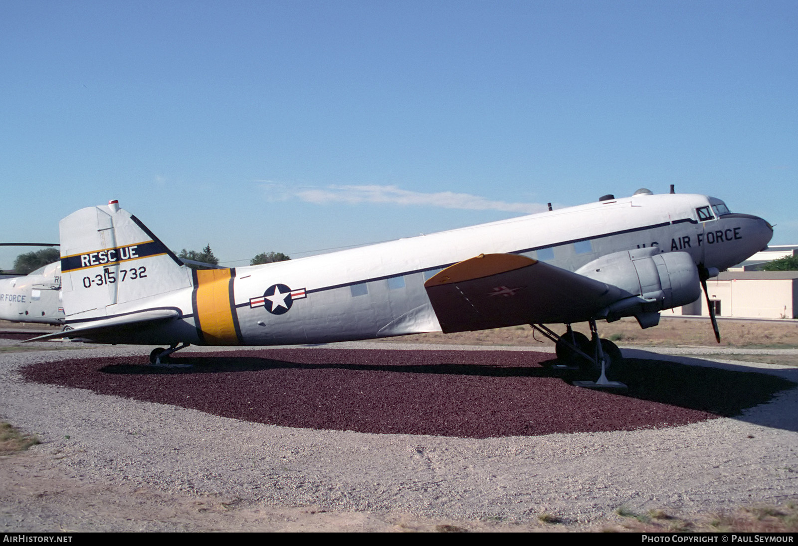 Aircraft Photo of 43-15732 / 0-315732 | Douglas C-47A Skytrain | USA - Air Force | AirHistory.net #378481