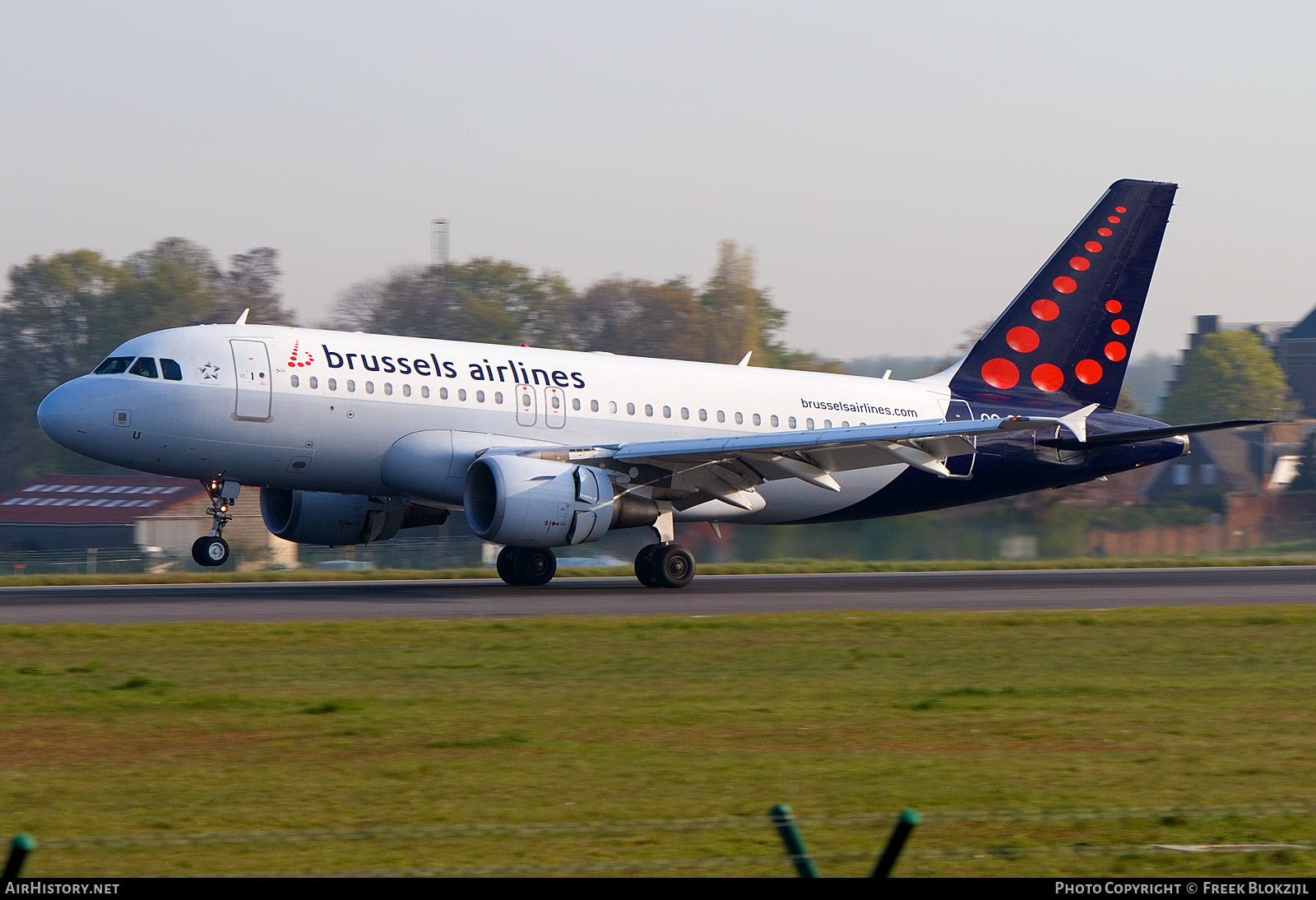 Aircraft Photo of OO-SSU | Airbus A319-111 | Brussels Airlines | AirHistory.net #378591