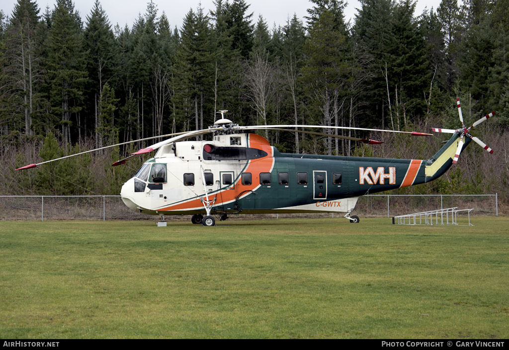 Aircraft Photo of C-GWTX | Sikorsky S-61N Shortsky | KVH - Kootenay Valley Helicopters | AirHistory.net #378605