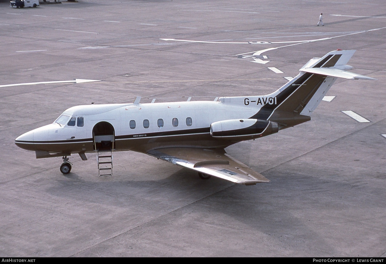 Aircraft Photo of G-AVOI | Hawker Siddeley HS-125-3B | AirHistory.net #378610