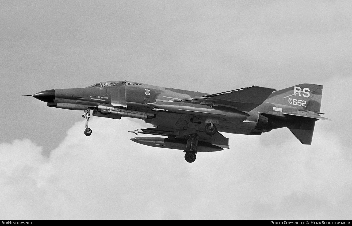 Aircraft Photo of 74-0652 / AF74-652 | McDonnell Douglas F-4E Phantom II | USA - Air Force | AirHistory.net #378637