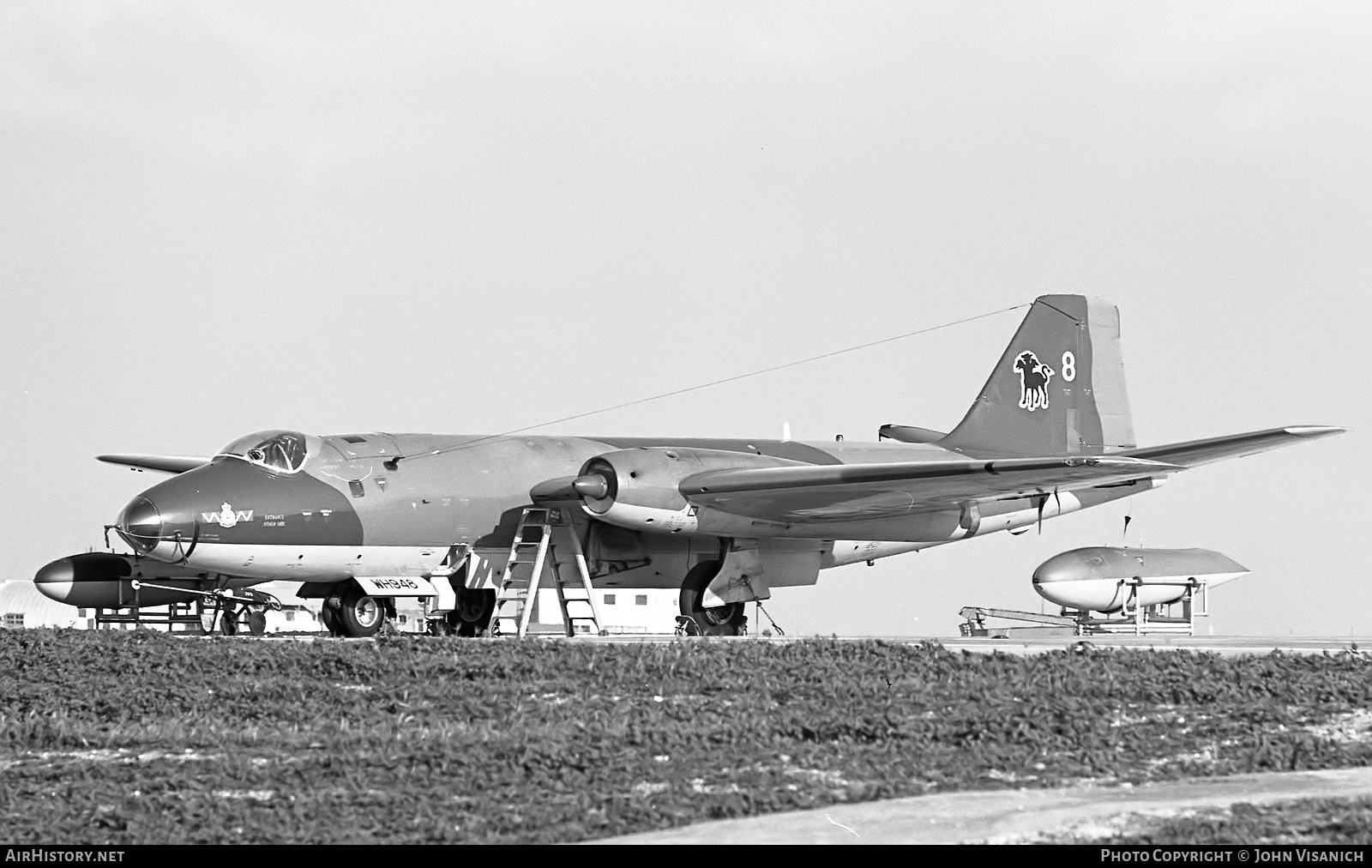 Aircraft Photo of WH948 | English Electric Canberra E15 | UK - Air Force | AirHistory.net #378640
