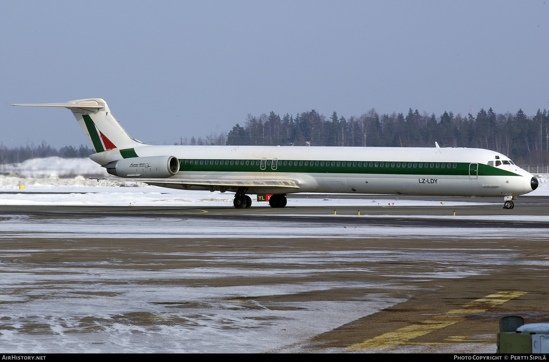Aircraft Photo of LZ-LDY | McDonnell Douglas MD-82 (DC-9-82) | Bulgarian Air Charter | AirHistory.net #378679