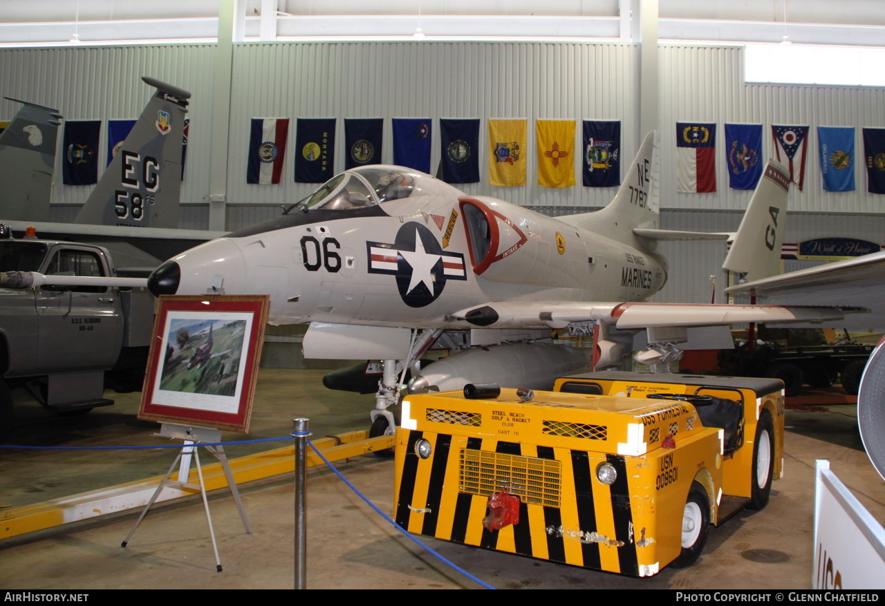 Aircraft Photo of 147787 / 7787 | Douglas A-4L Skyhawk | USA - Marines | AirHistory.net #378825