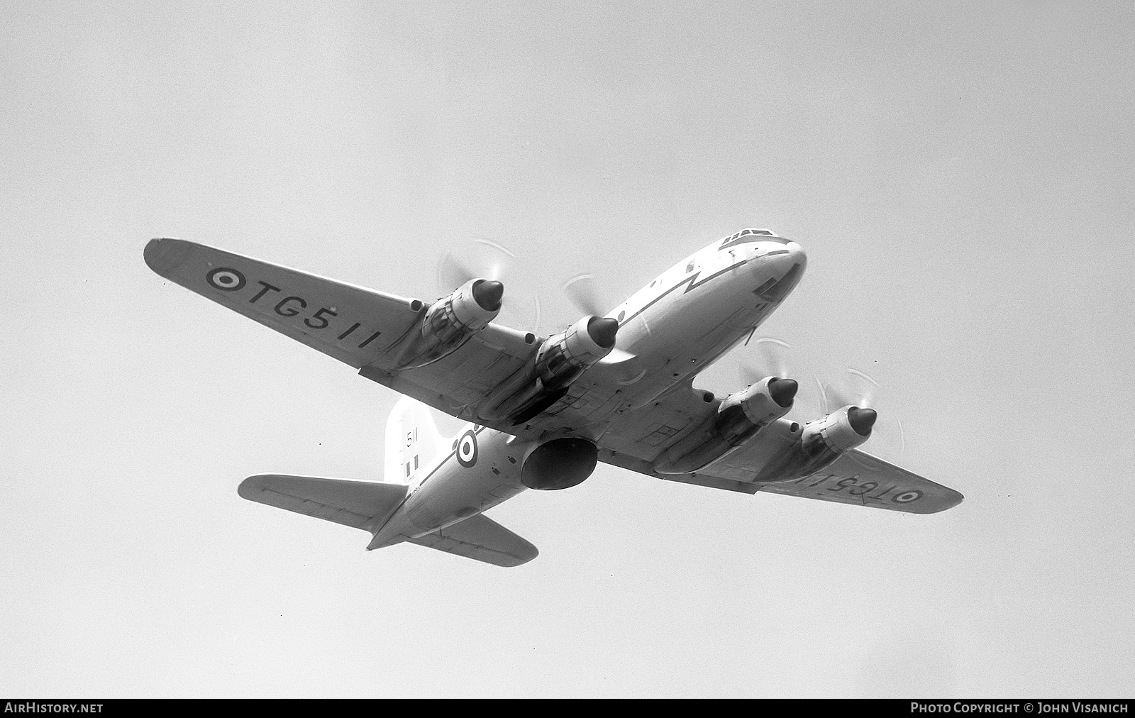 Aircraft Photo of TG511 | Handley Page HP-67 Hastings T5 | UK - Air Force | AirHistory.net #378862