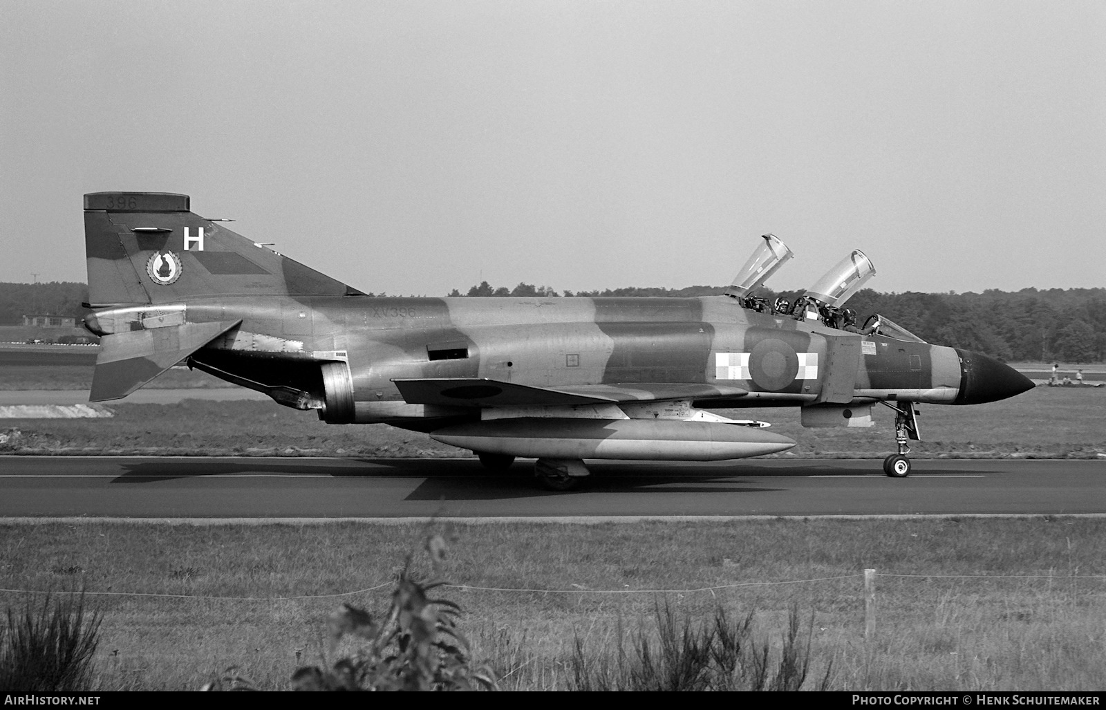 Aircraft Photo of XV396 | McDonnell Douglas F-4M Phantom FGR2 | UK - Air Force | AirHistory.net #378939