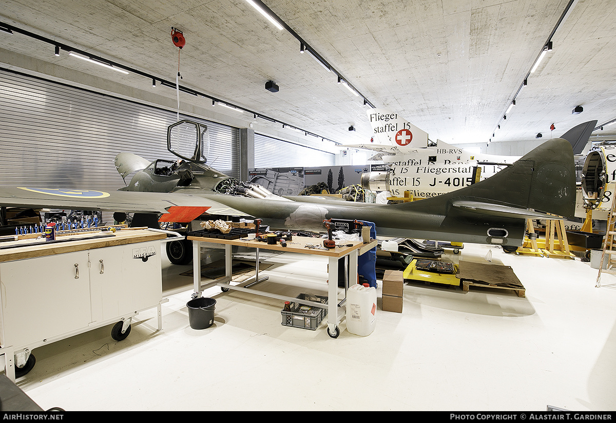 Aircraft Photo of SE-DXU | De Havilland D.H. 115 Vampire T11 | Sweden - Air Force | AirHistory.net #378992