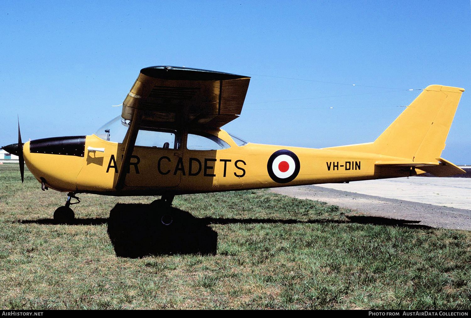 Aircraft Photo of VH-DIN | Cessna 172D Skyhawk | Australia - Air Force | AirHistory.net #379039