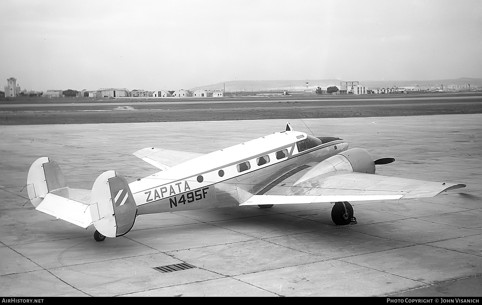 Aircraft Photo of N495F | Beech D18S | Zapata Off-shore Co. | AirHistory.net #379045