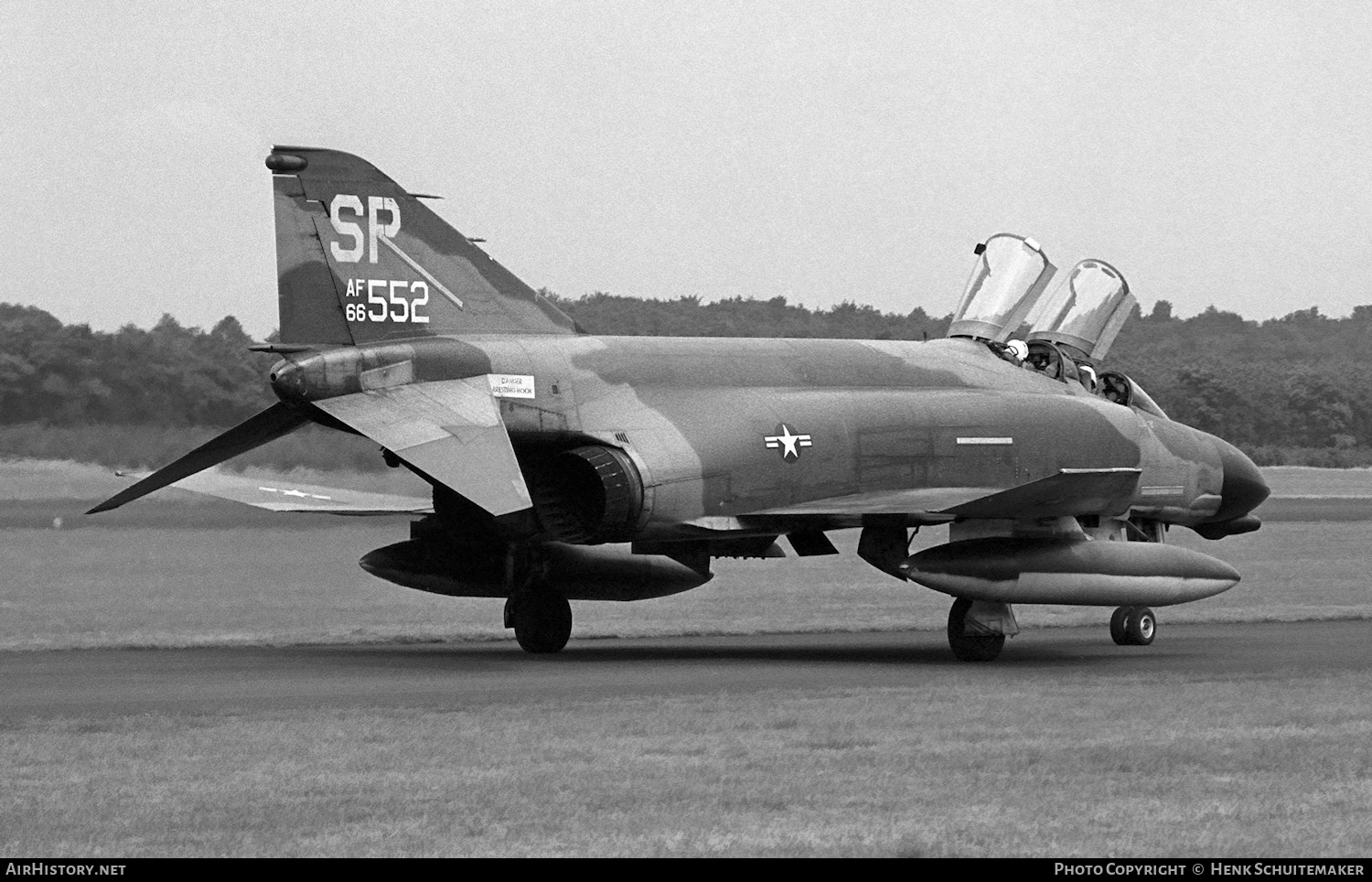 Aircraft Photo of 66-7552 / AF66-552 | McDonnell Douglas F-4D Phantom II | USA - Air Force | AirHistory.net #379064